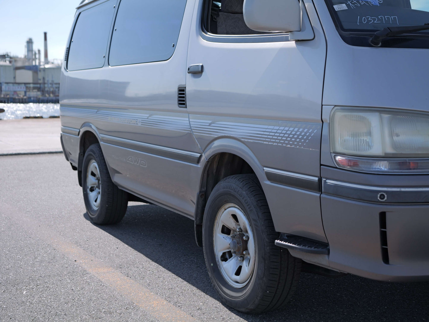1996 TOYOTA HIACE SUPER CUSTOM G 4WD DIESEL VAN
