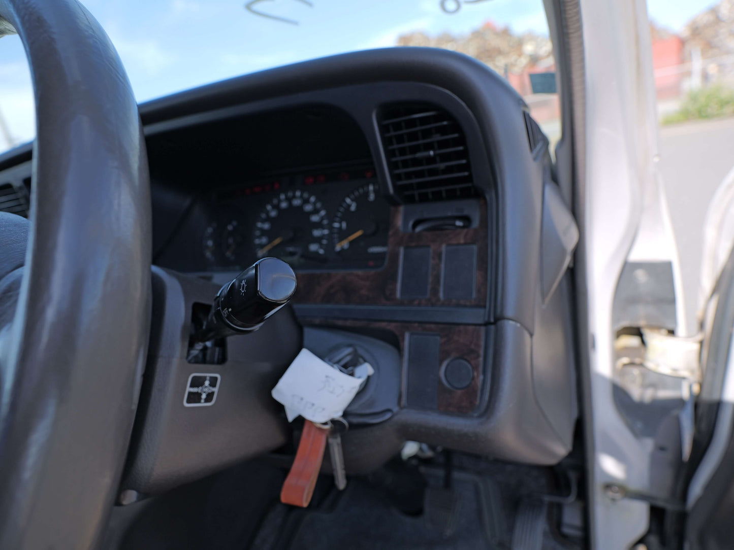 1996 TOYOTA HIACE SUPER CUSTOM G 4WD DIESEL VAN