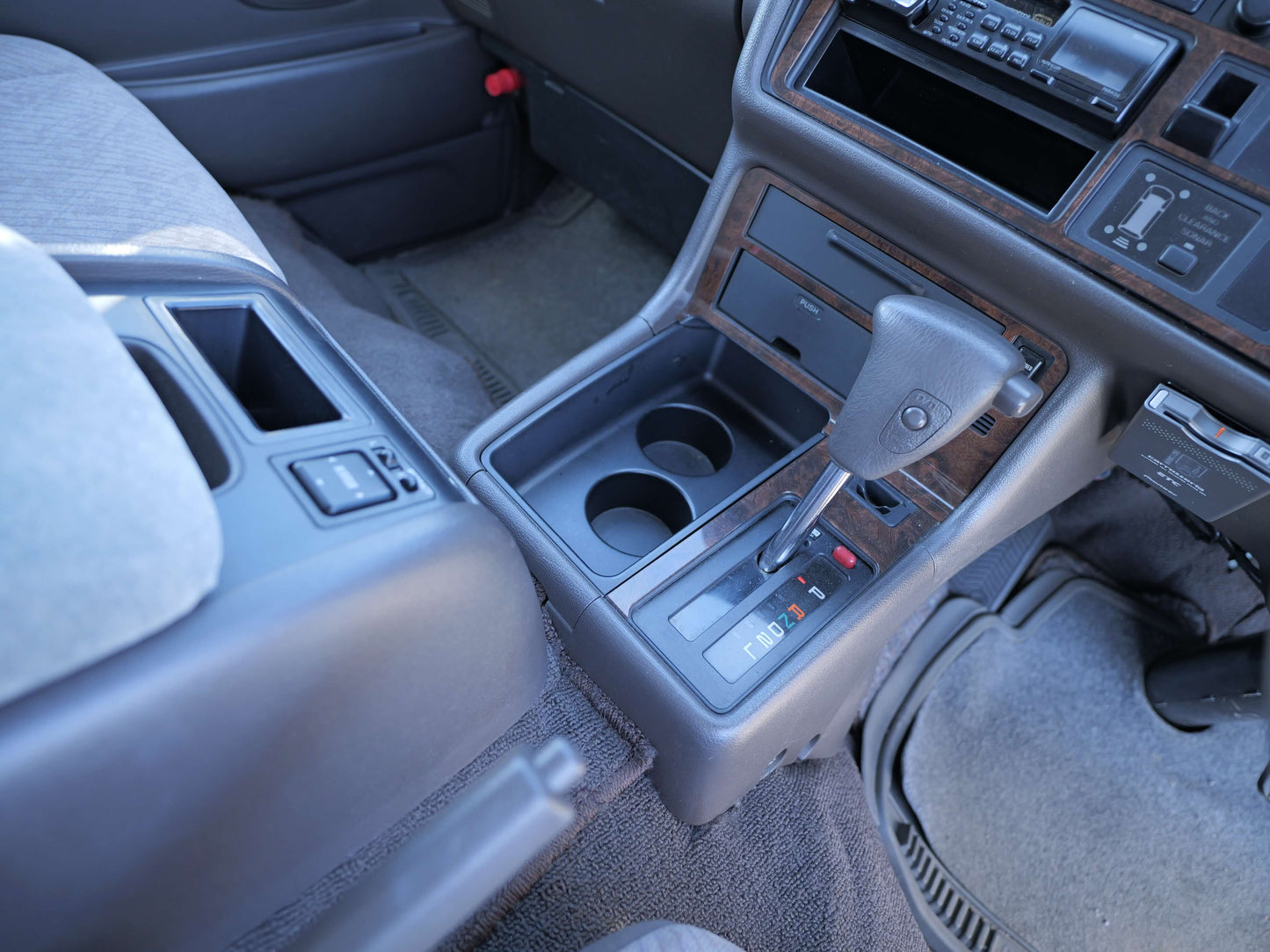 1996 TOYOTA HIACE SUPER CUSTOM G 4WD DIESEL VAN
