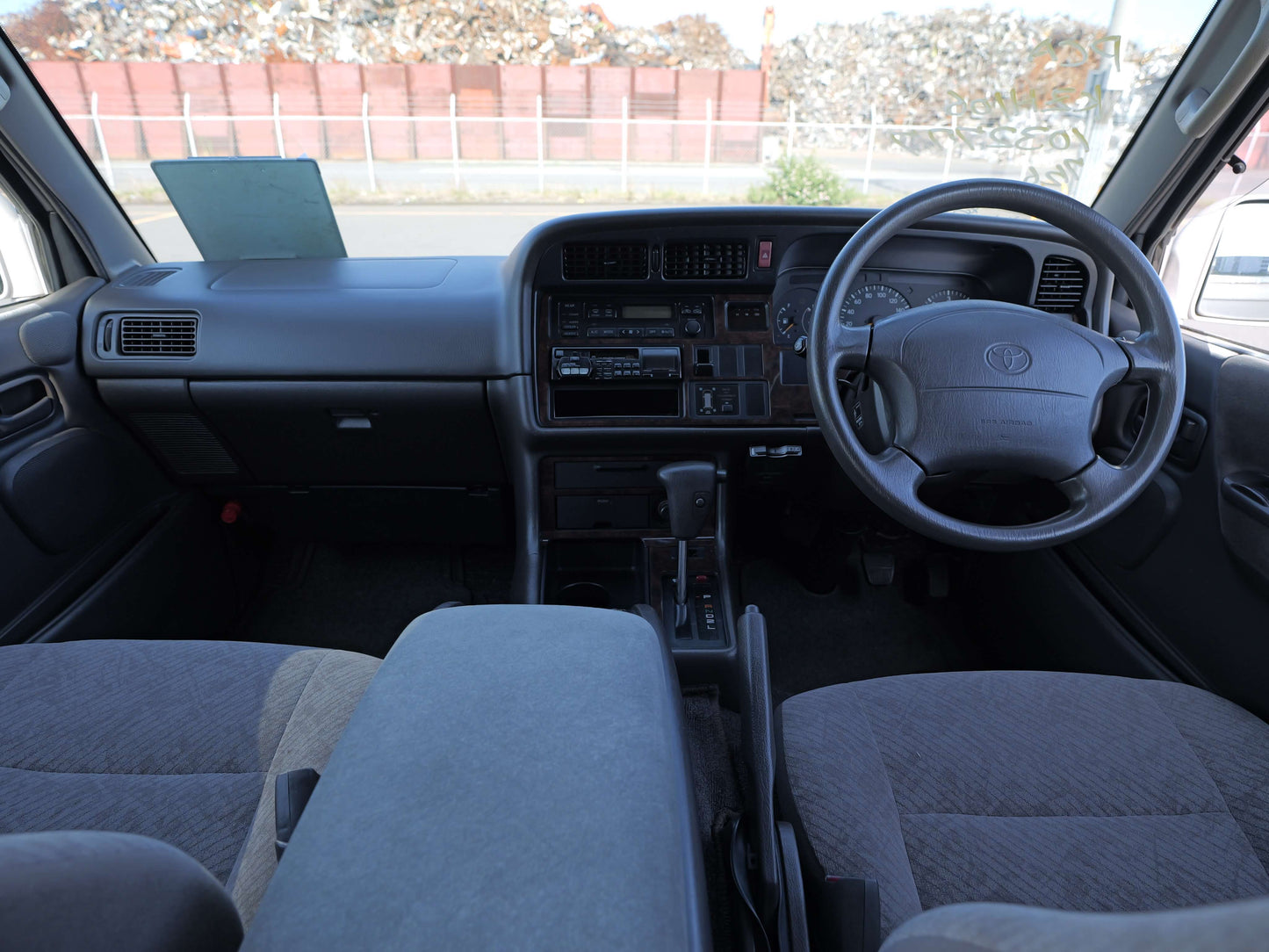 1996 TOYOTA HIACE SUPER CUSTOM G 4WD DIESEL VAN