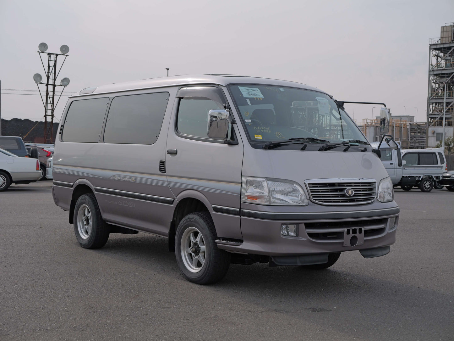 1999 TOYOTA HIACE SUPER CUSTOM 4WD VAN