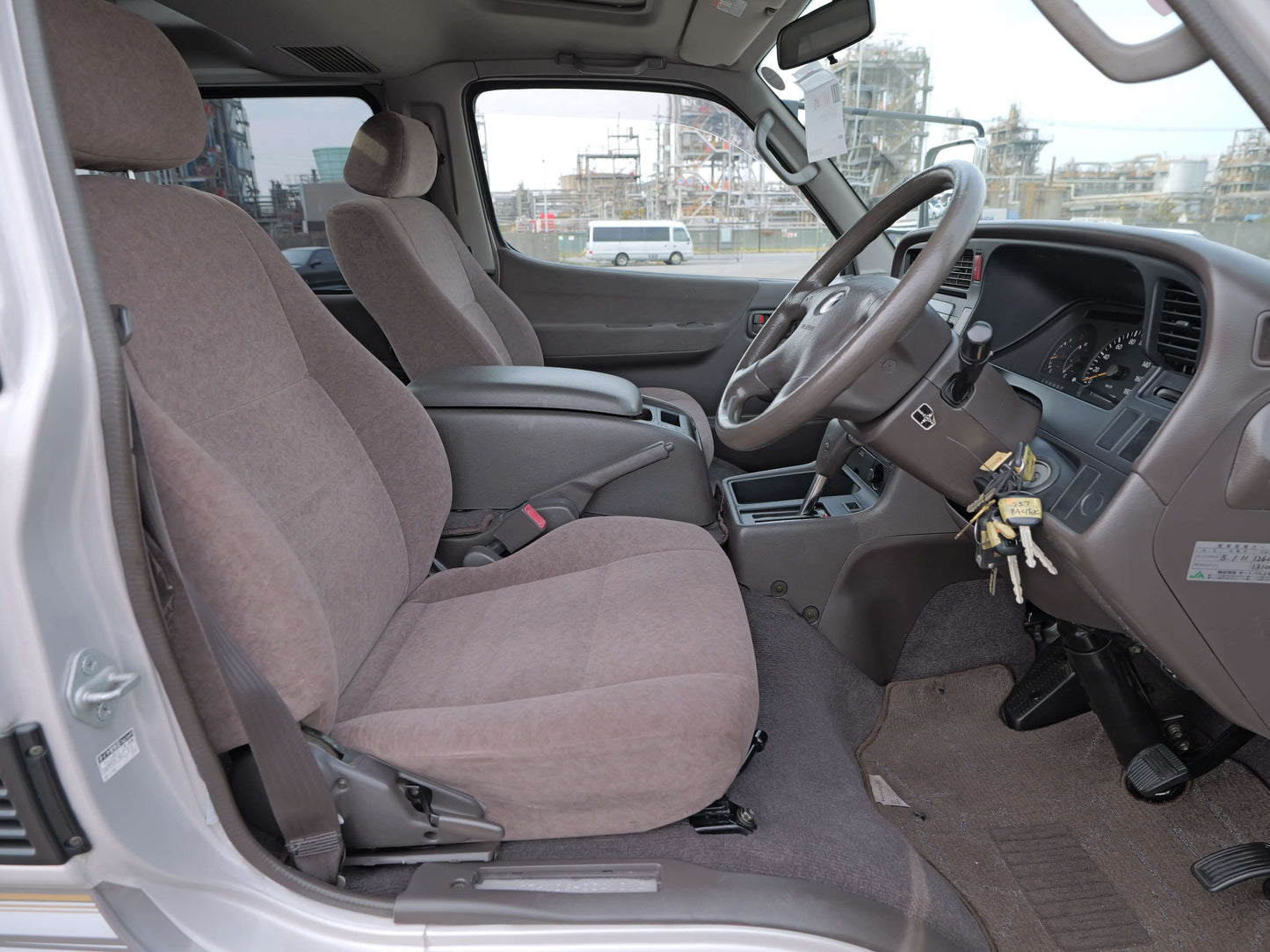 1999 TOYOTA HIACE SUPER CUSTOM 4WD VAN