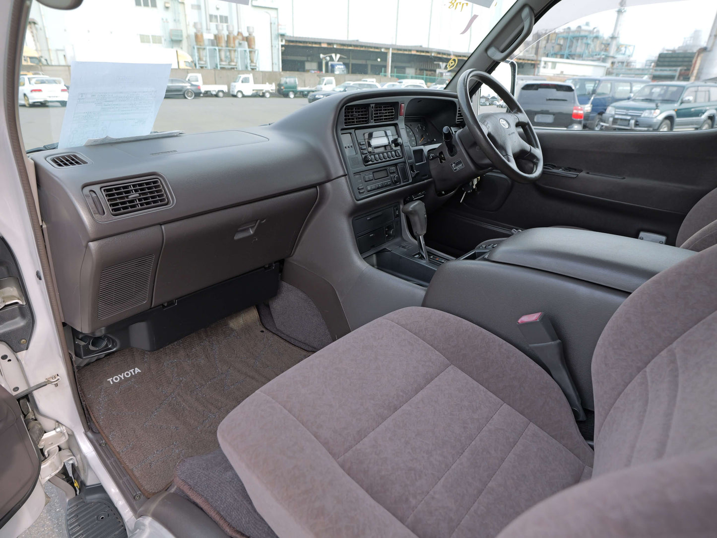 1999 TOYOTA HIACE SUPER CUSTOM 4WD VAN