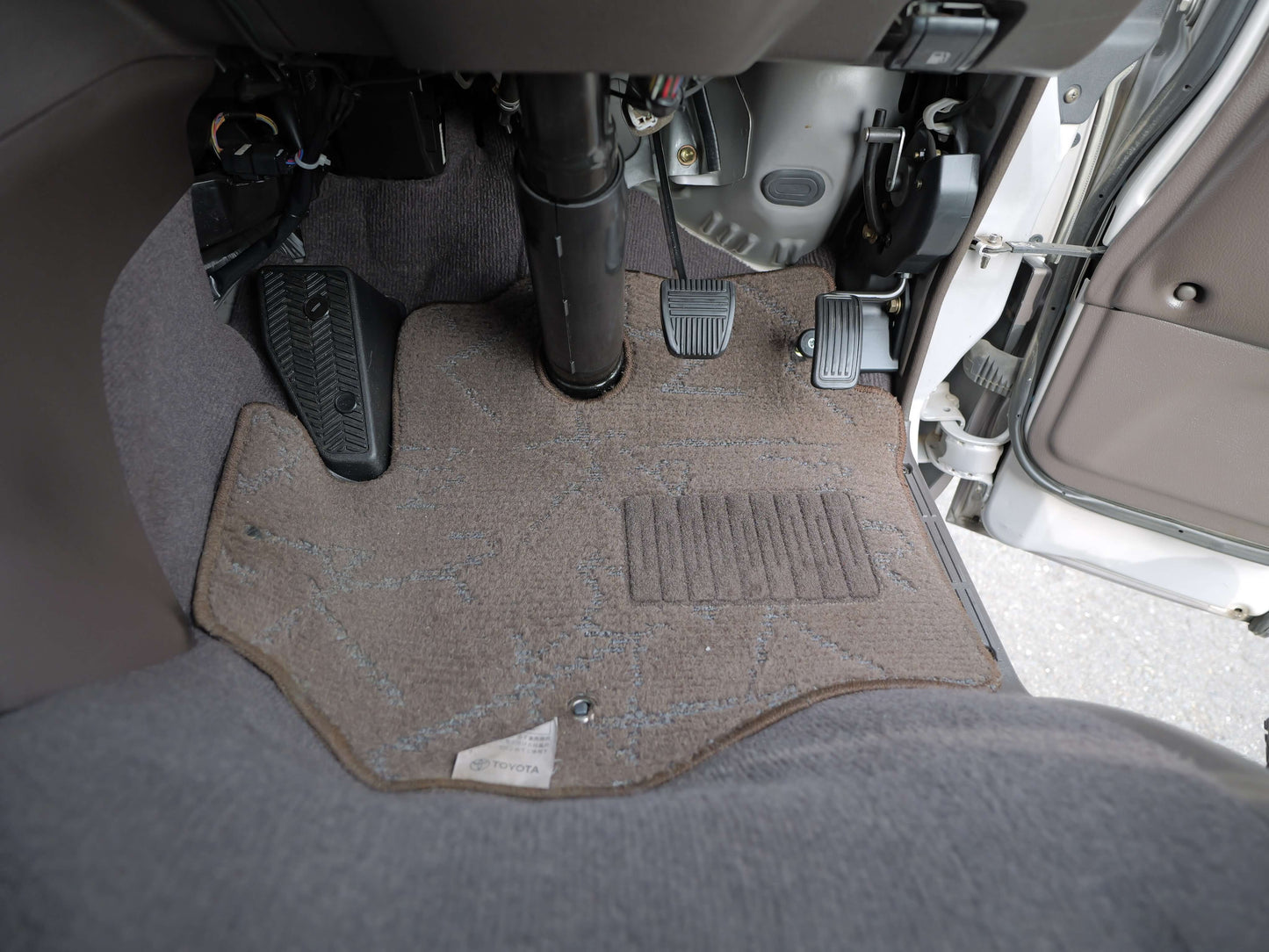 1999 TOYOTA HIACE SUPER CUSTOM 4WD VAN