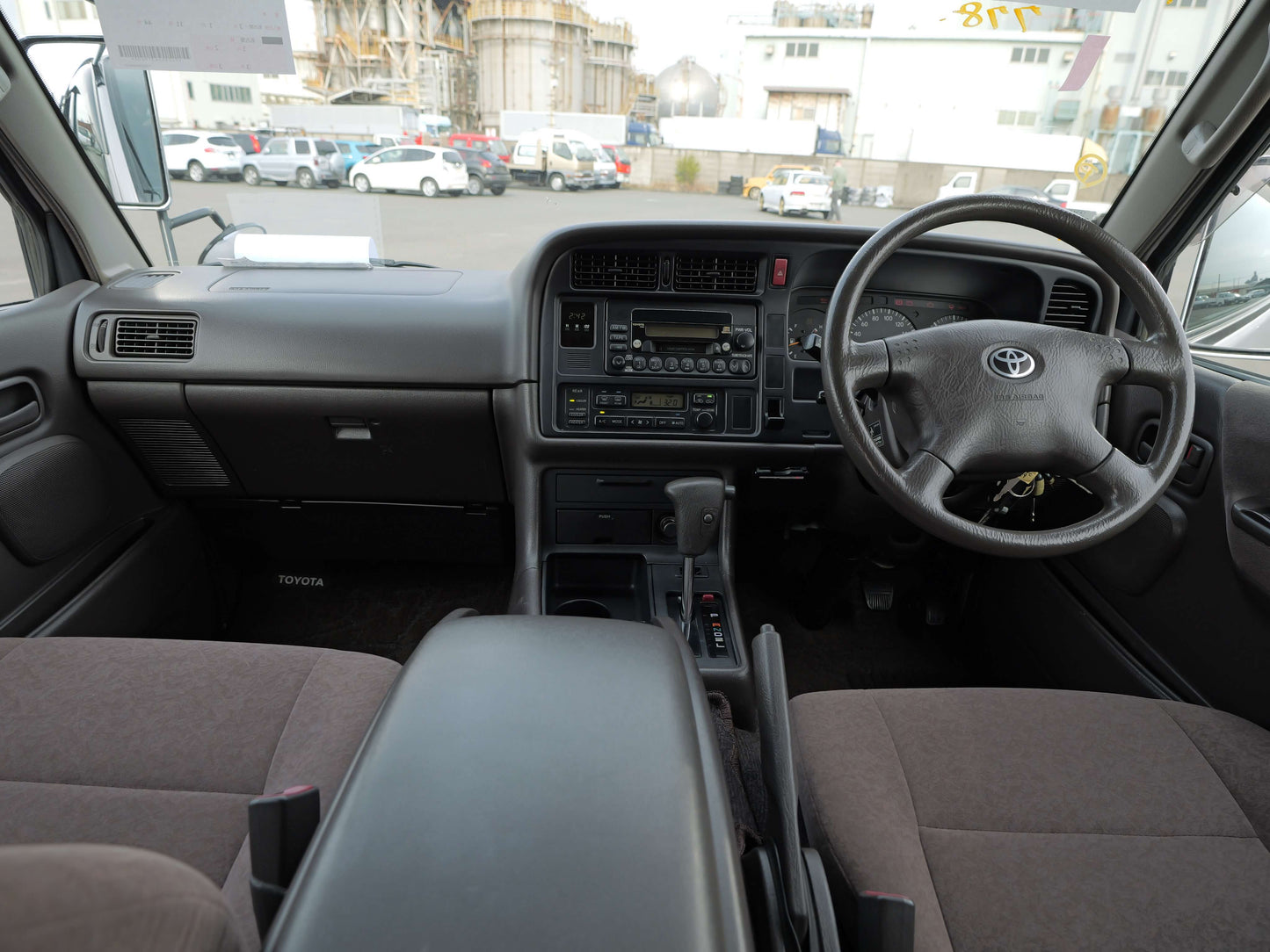 1999 TOYOTA HIACE SUPER CUSTOM 4WD VAN