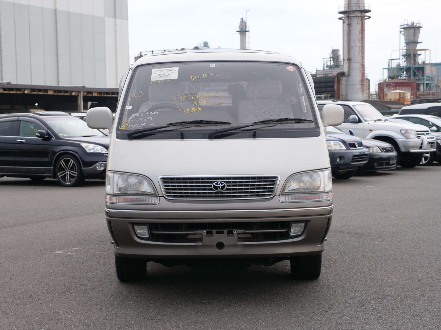 1998 TOYOTA HIACE SUPER CUSTOM LIMITED 4WD DIESEL VAN
