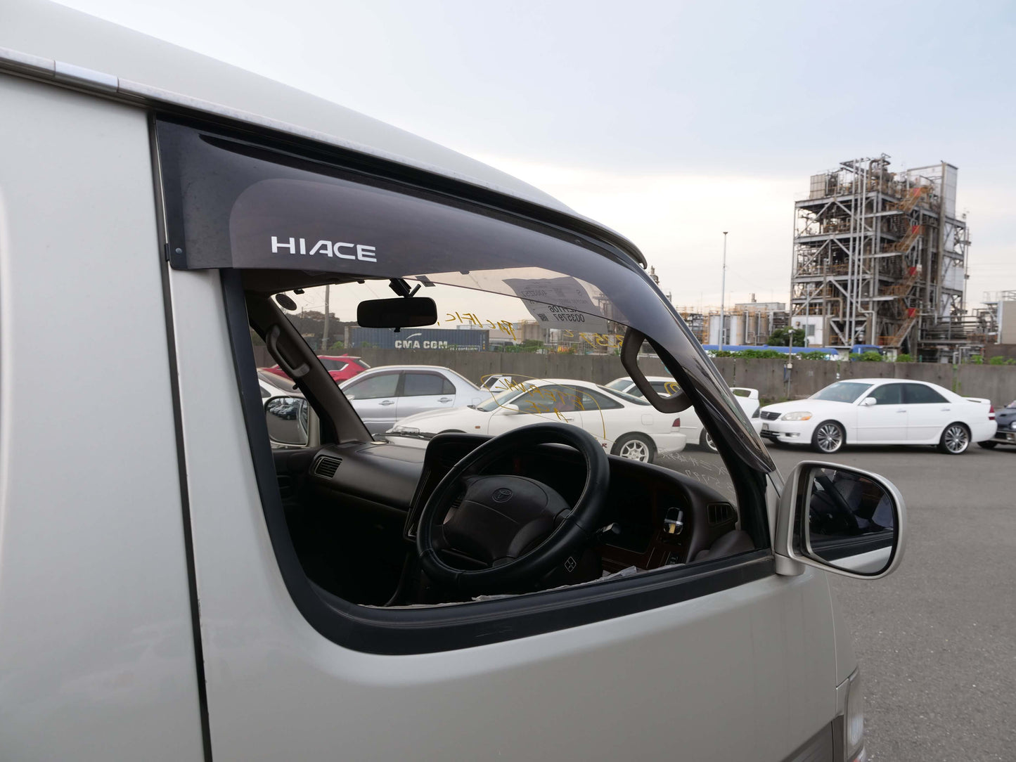 1998 TOYOTA HIACE SUPER CUSTOM LIMITED 4WD DIESEL VAN