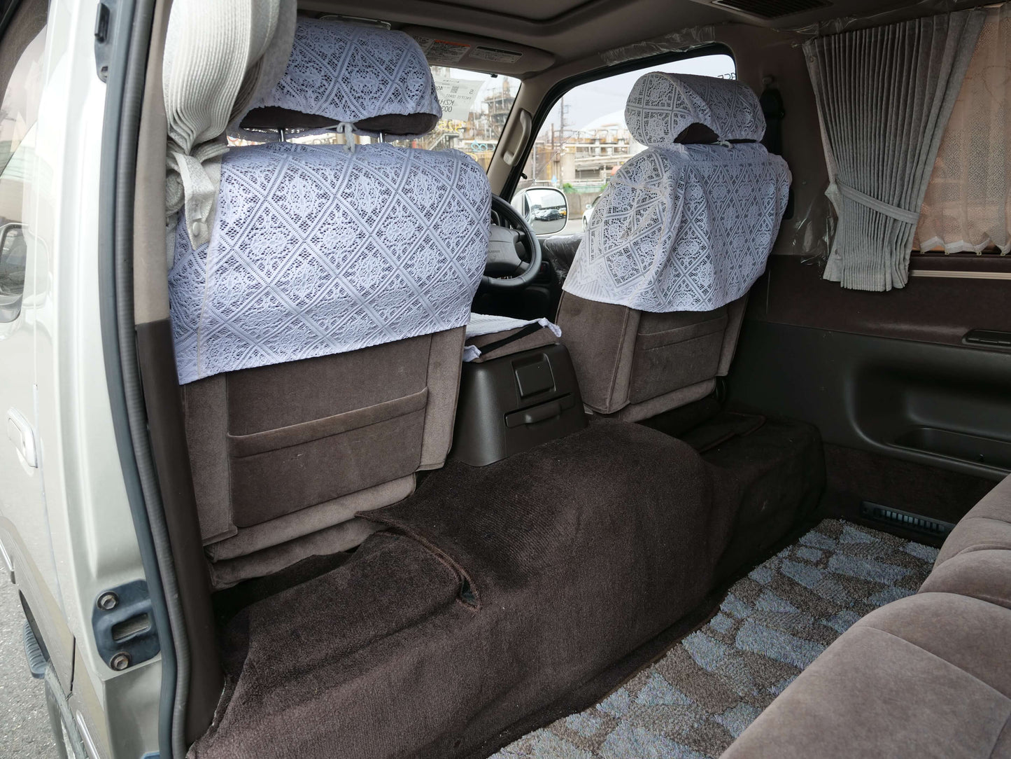 1998 TOYOTA HIACE SUPER CUSTOM LIMITED 4WD DIESEL VAN