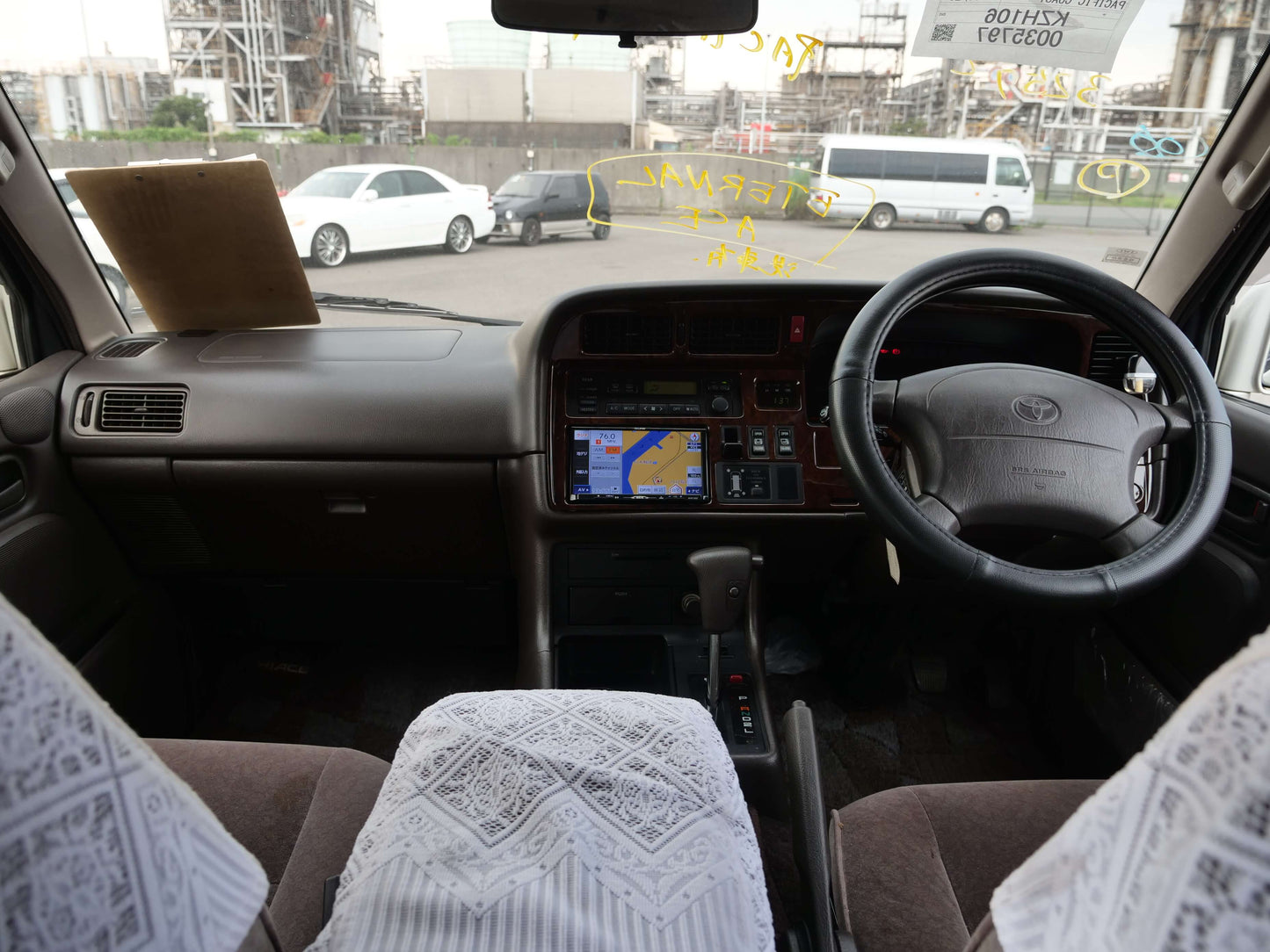1998 TOYOTA HIACE SUPER CUSTOM LIMITED 4WD DIESEL VAN