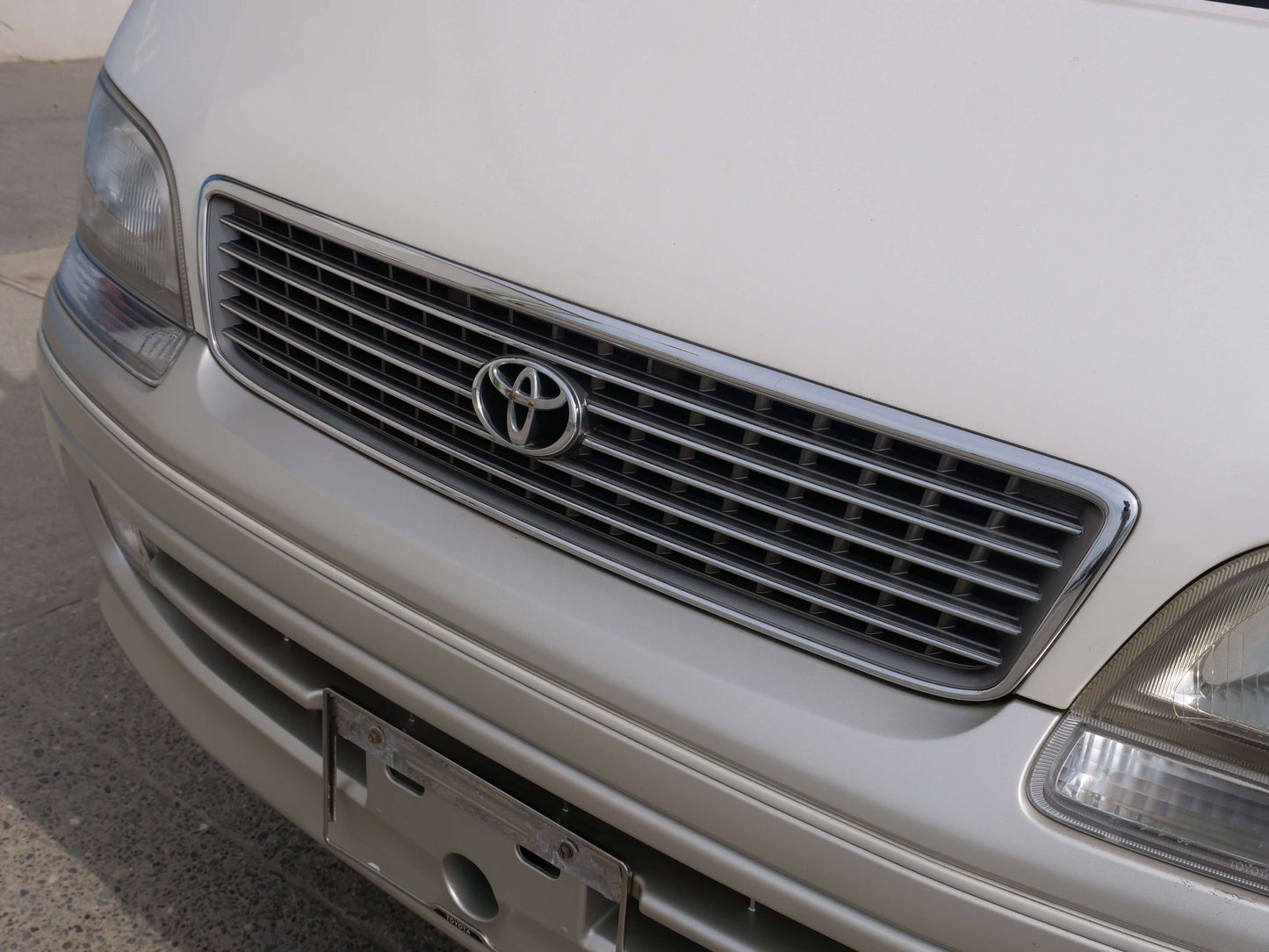 1999 TOYOTA HIACE SUPER CUSTOM 4WD DIESEL VAN