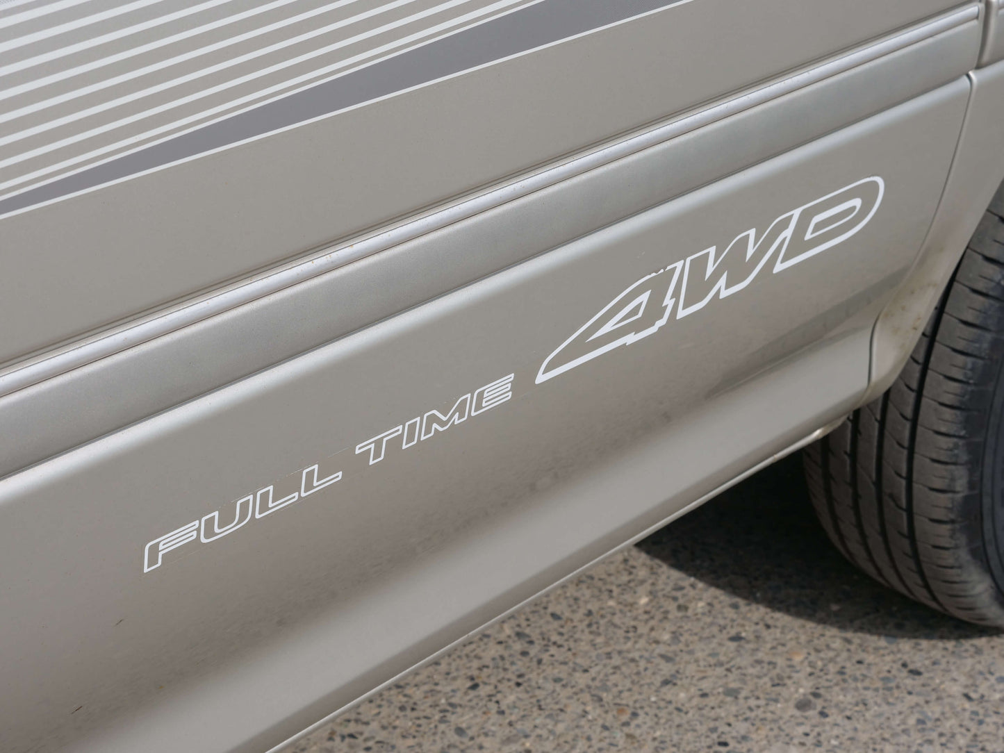 1999 TOYOTA HIACE SUPER CUSTOM 4WD DIESEL VAN