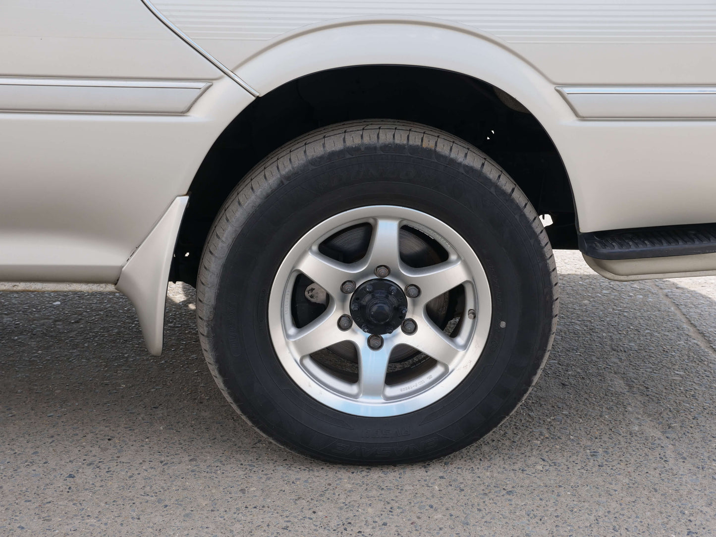 1999 TOYOTA HIACE SUPER CUSTOM 4WD DIESEL VAN