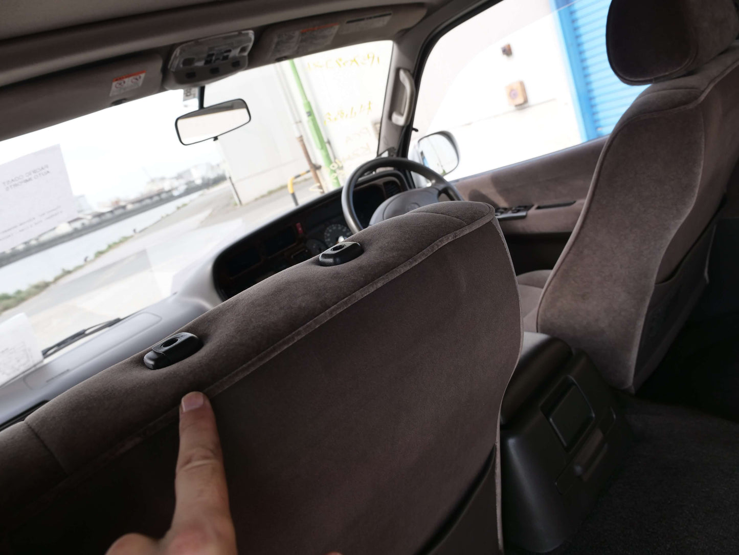 1999 TOYOTA HIACE SUPER CUSTOM 4WD DIESEL VAN