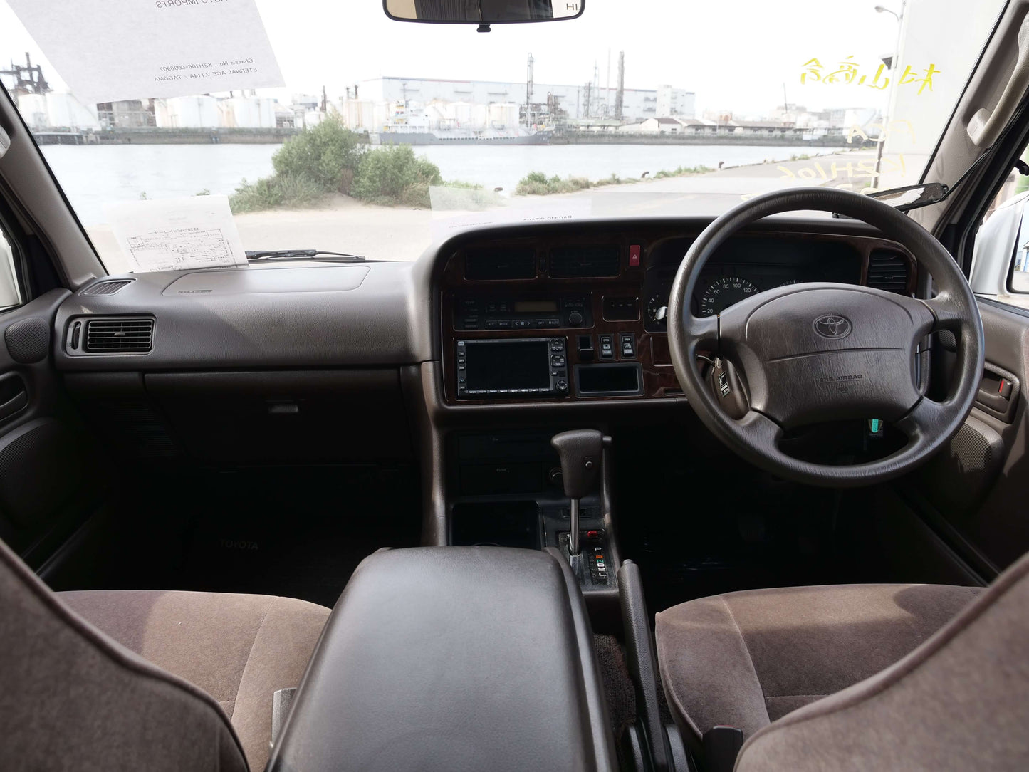 1999 TOYOTA HIACE SUPER CUSTOM 4WD DIESEL VAN