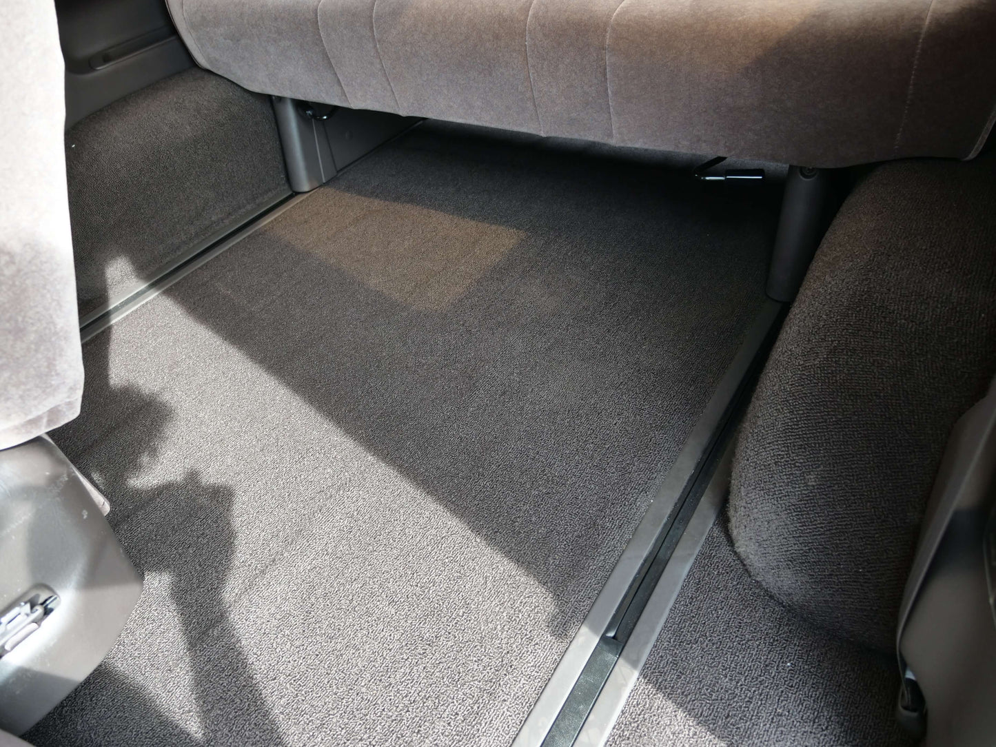 1999 TOYOTA HIACE SUPER CUSTOM 4WD DIESEL VAN