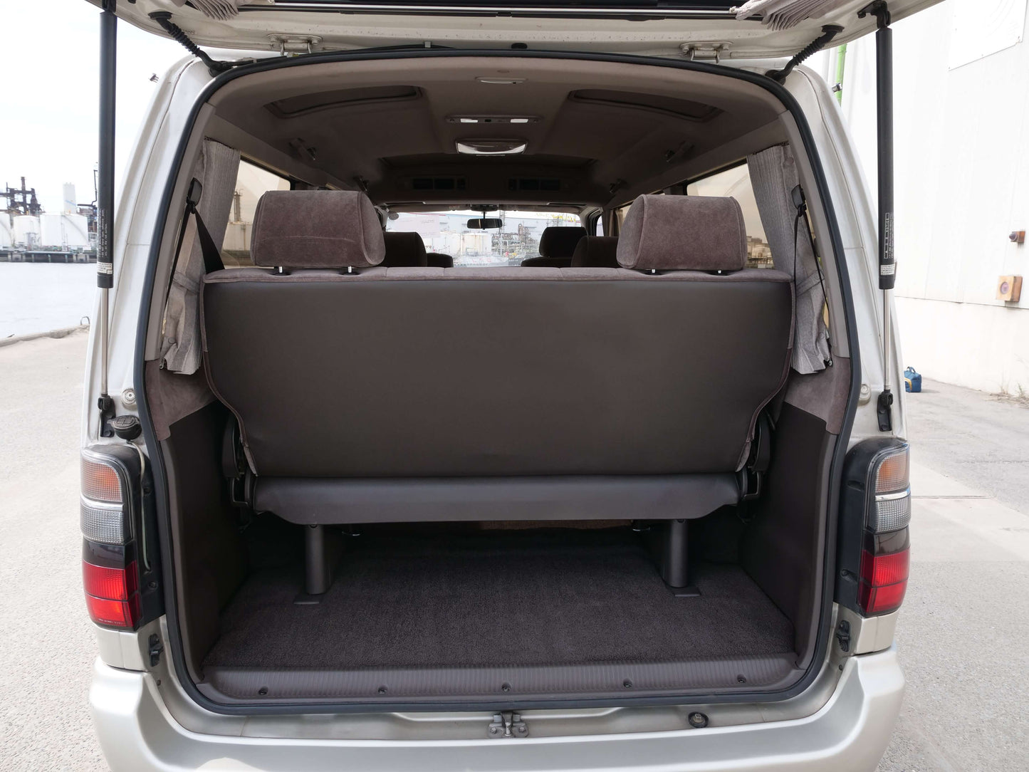 1999 TOYOTA HIACE SUPER CUSTOM 4WD DIESEL VAN
