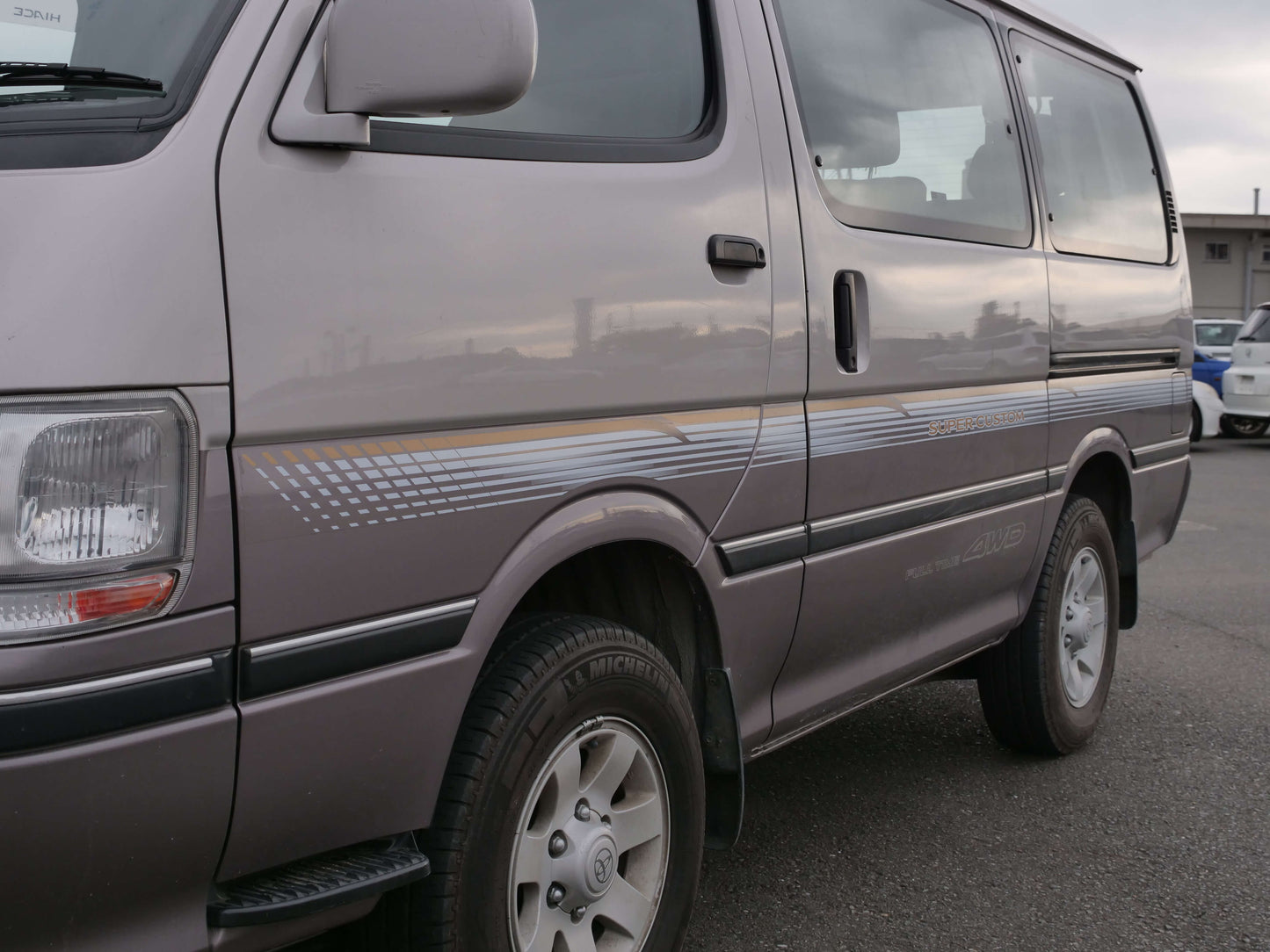 1999 TOYOTA HIACE SUPER CUSTOM 4WD VAN
