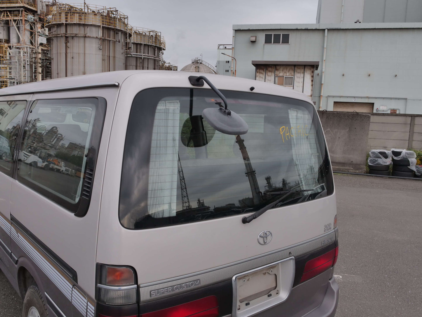 1999 TOYOTA HIACE SUPER CUSTOM 4WD VAN