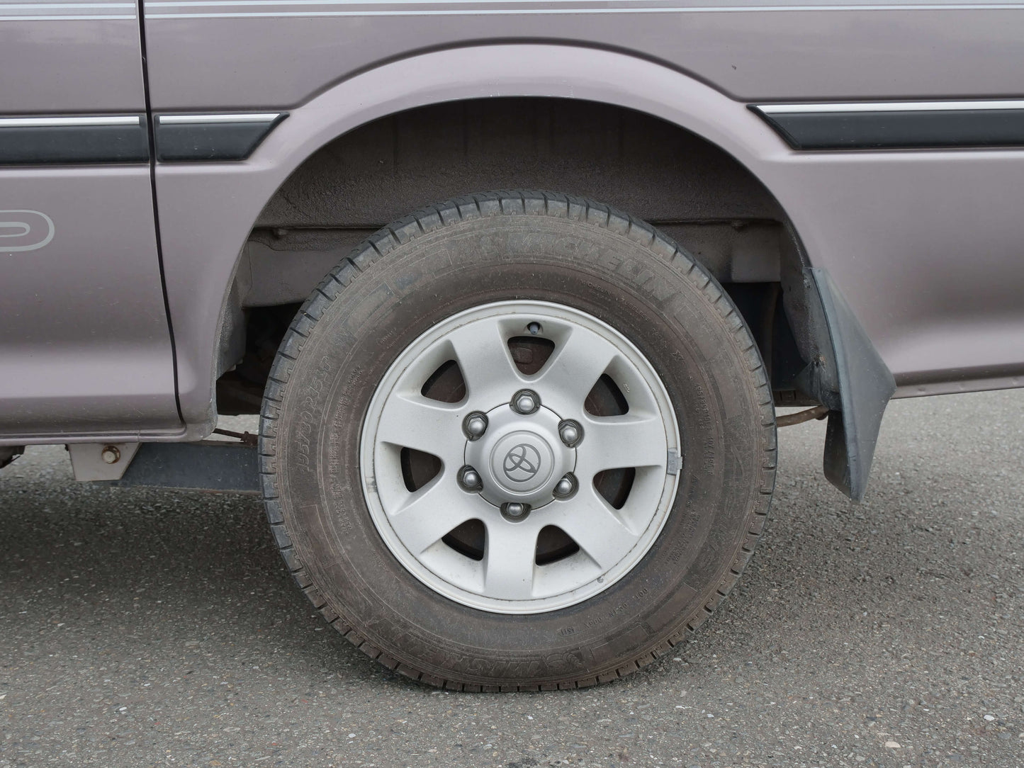 1999 TOYOTA HIACE SUPER CUSTOM 4WD VAN
