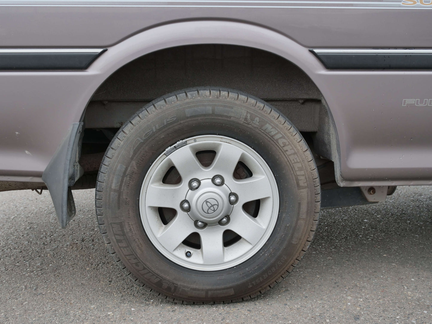 1999 TOYOTA HIACE SUPER CUSTOM 4WD VAN