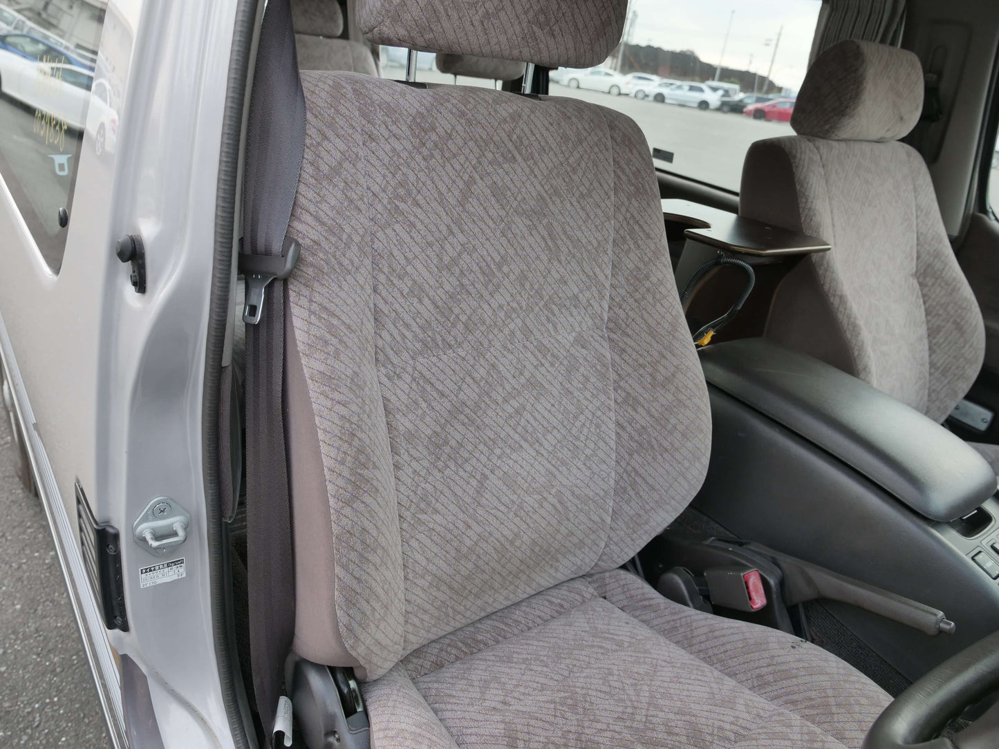 1999 TOYOTA HIACE SUPER CUSTOM 4WD VAN
