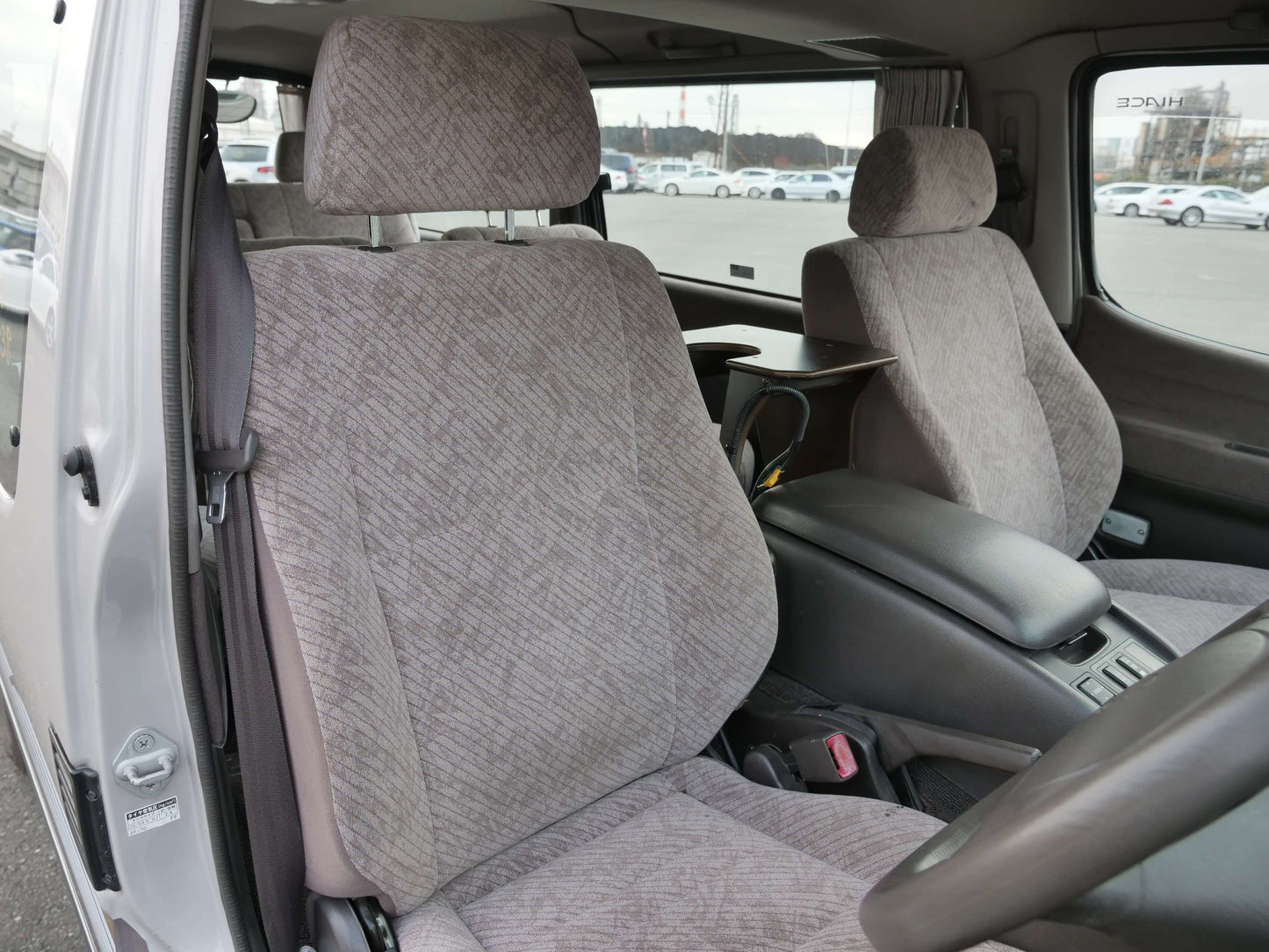 1999 TOYOTA HIACE SUPER CUSTOM 4WD VAN