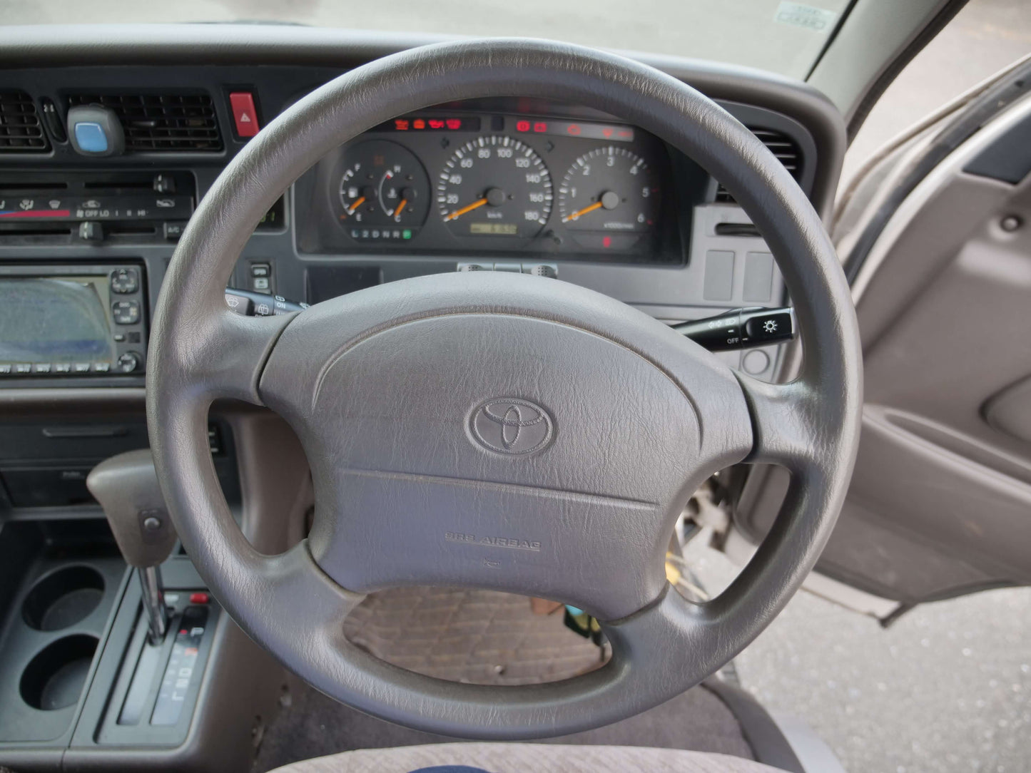 1999 TOYOTA HIACE SUPER CUSTOM 4WD VAN