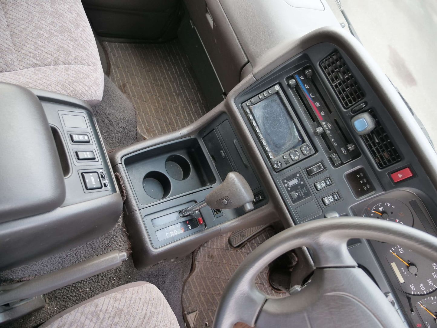 1999 TOYOTA HIACE SUPER CUSTOM 4WD VAN
