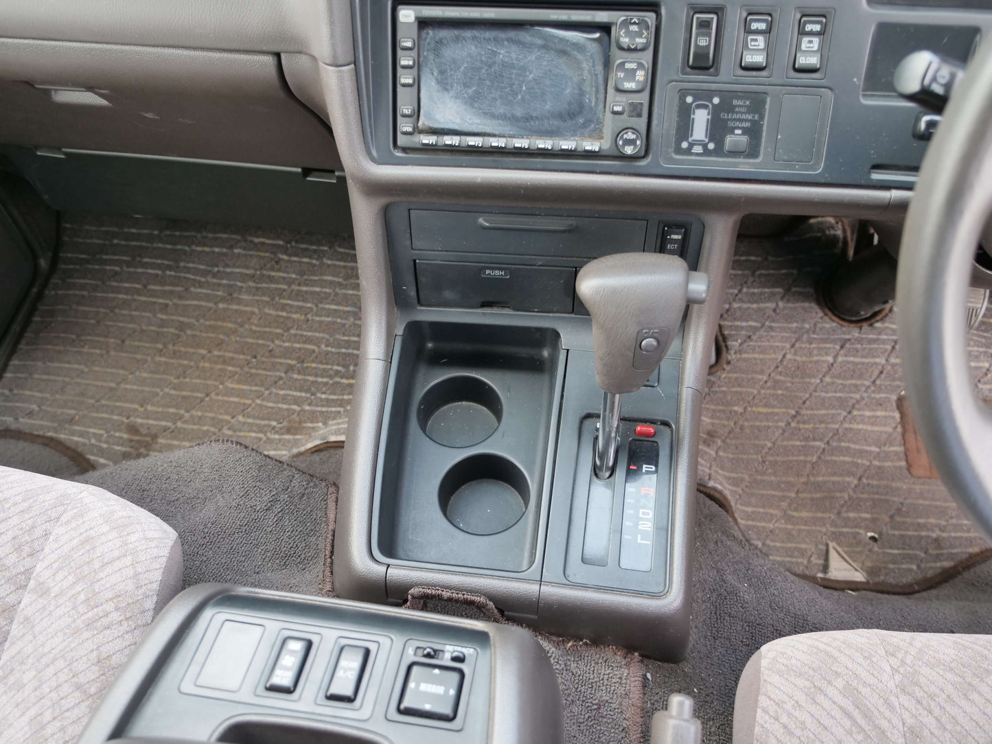 1999 TOYOTA HIACE SUPER CUSTOM 4WD VAN