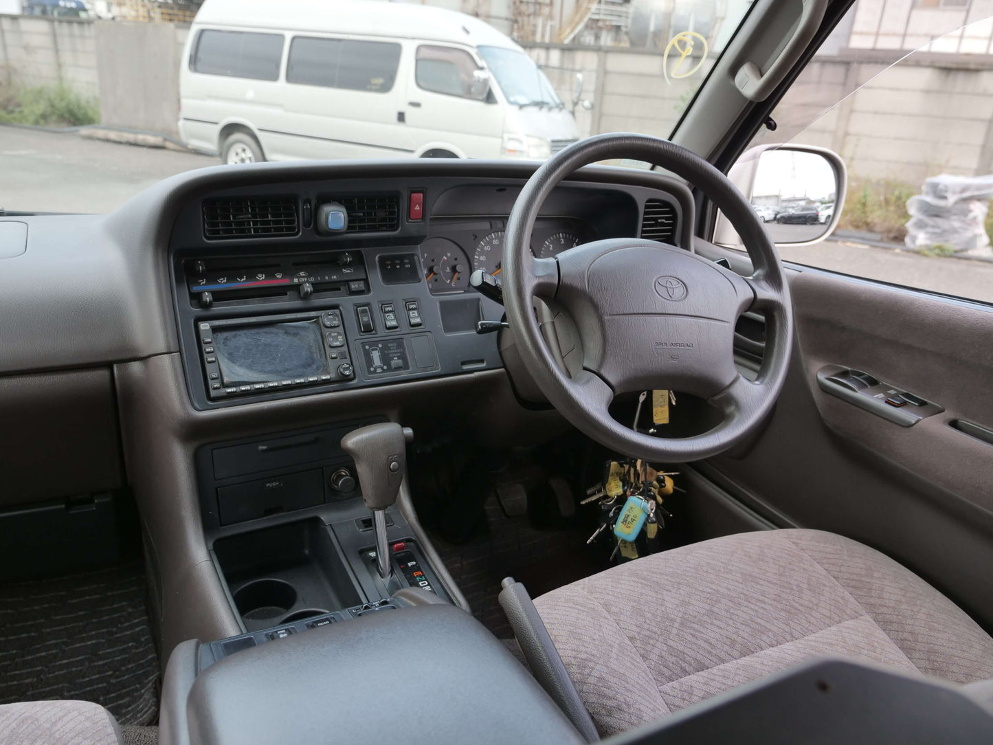 1999 TOYOTA HIACE SUPER CUSTOM 4WD VAN