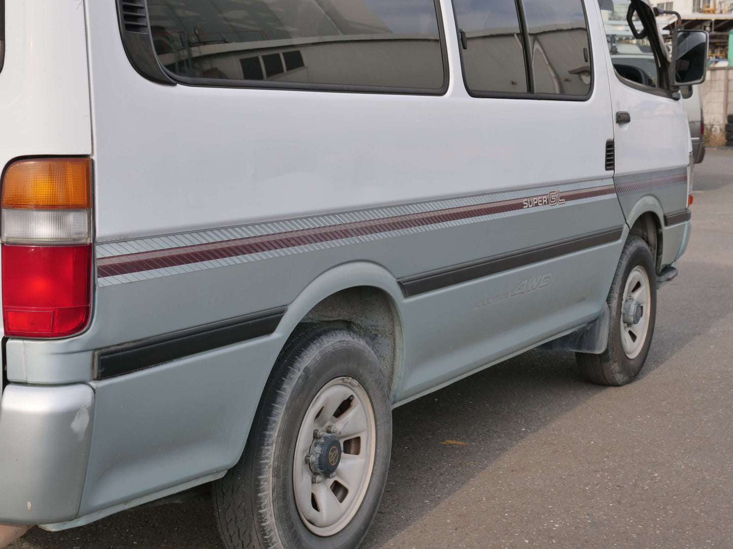 1996 TOYOTA HIACE SUPER GL 4WD VAN