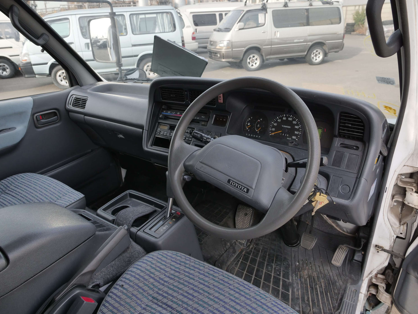 1996 TOYOTA HIACE SUPER GL 4WD VAN