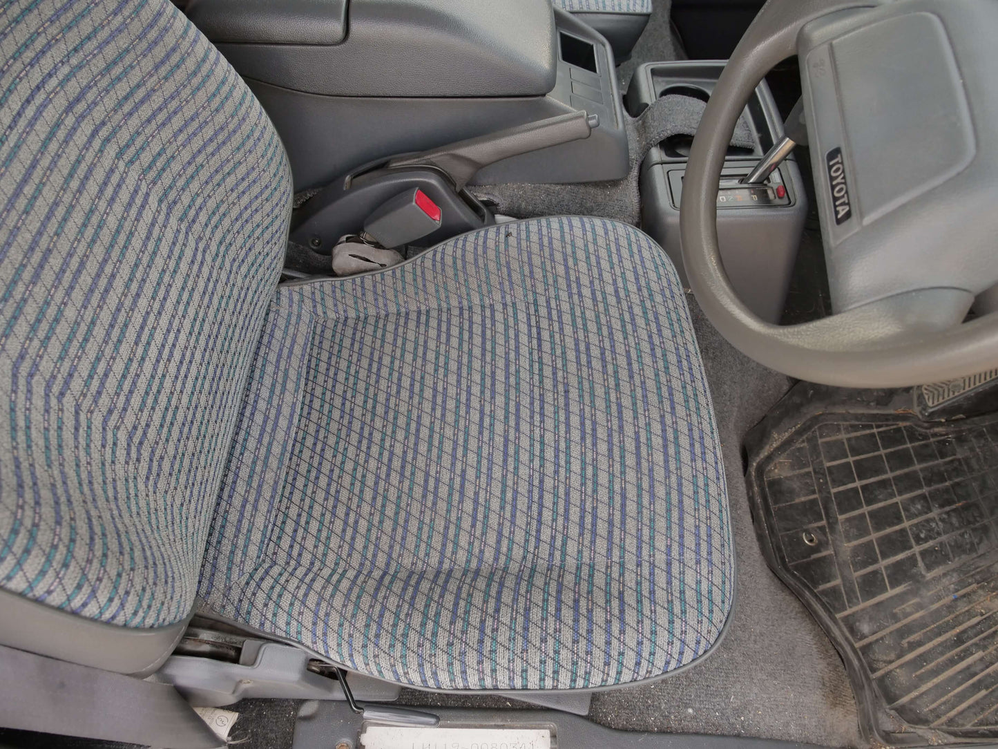 1996 TOYOTA HIACE SUPER GL 4WD VAN
