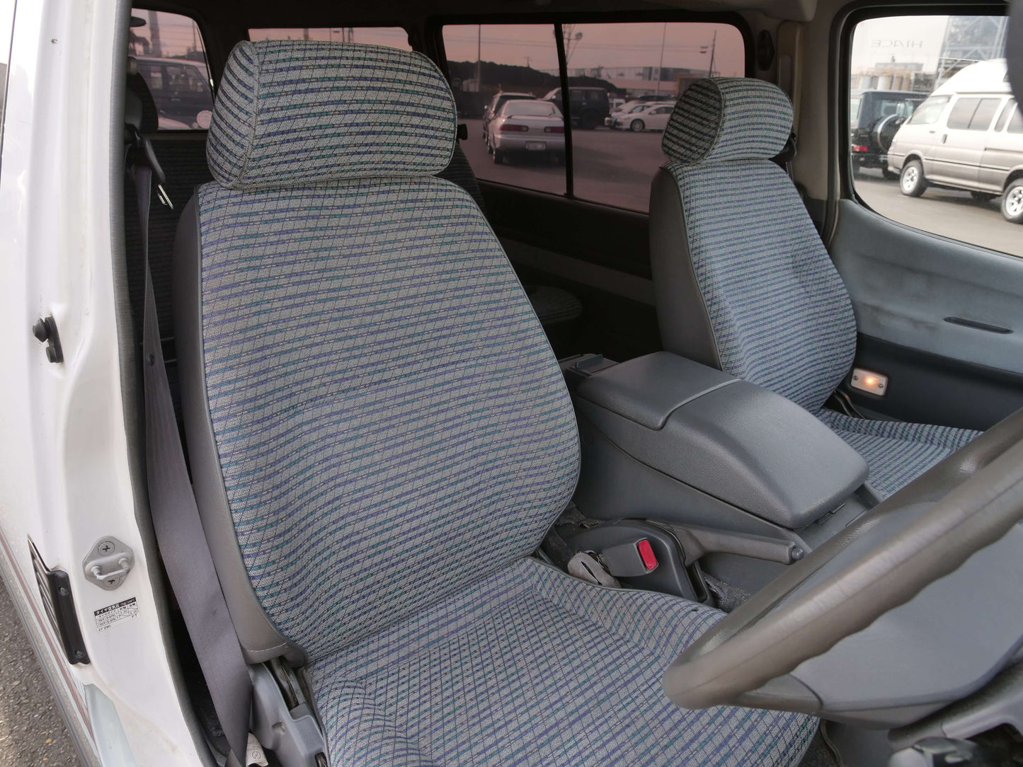 1996 TOYOTA HIACE SUPER GL 4WD VAN
