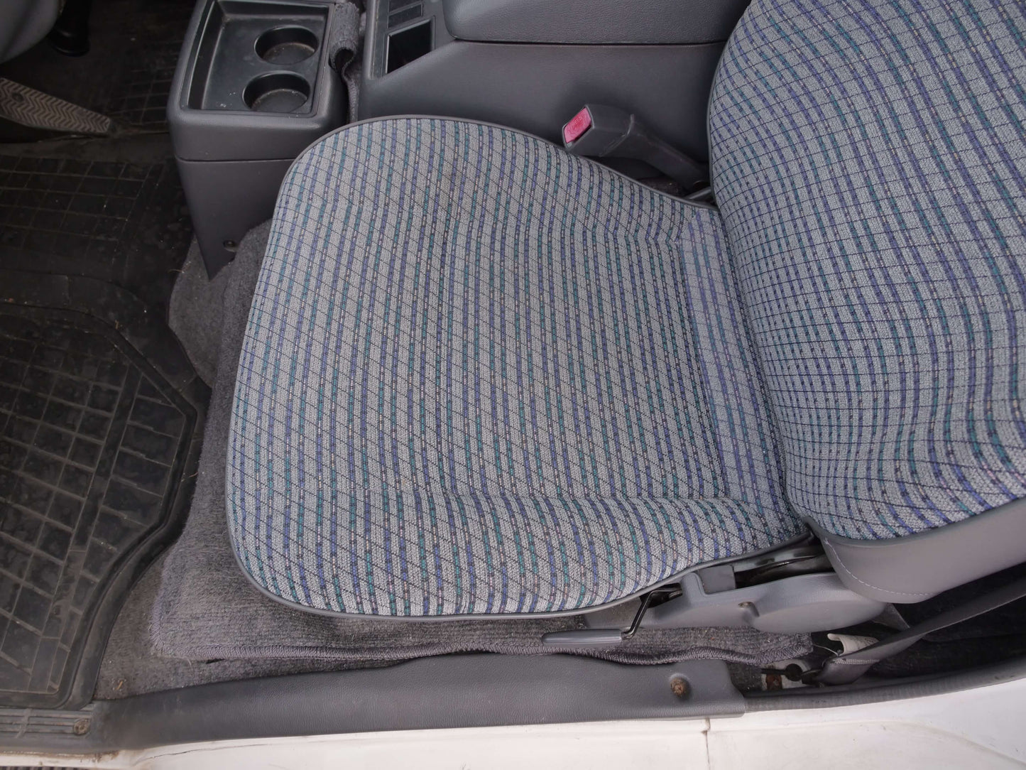 1996 TOYOTA HIACE SUPER GL 4WD VAN