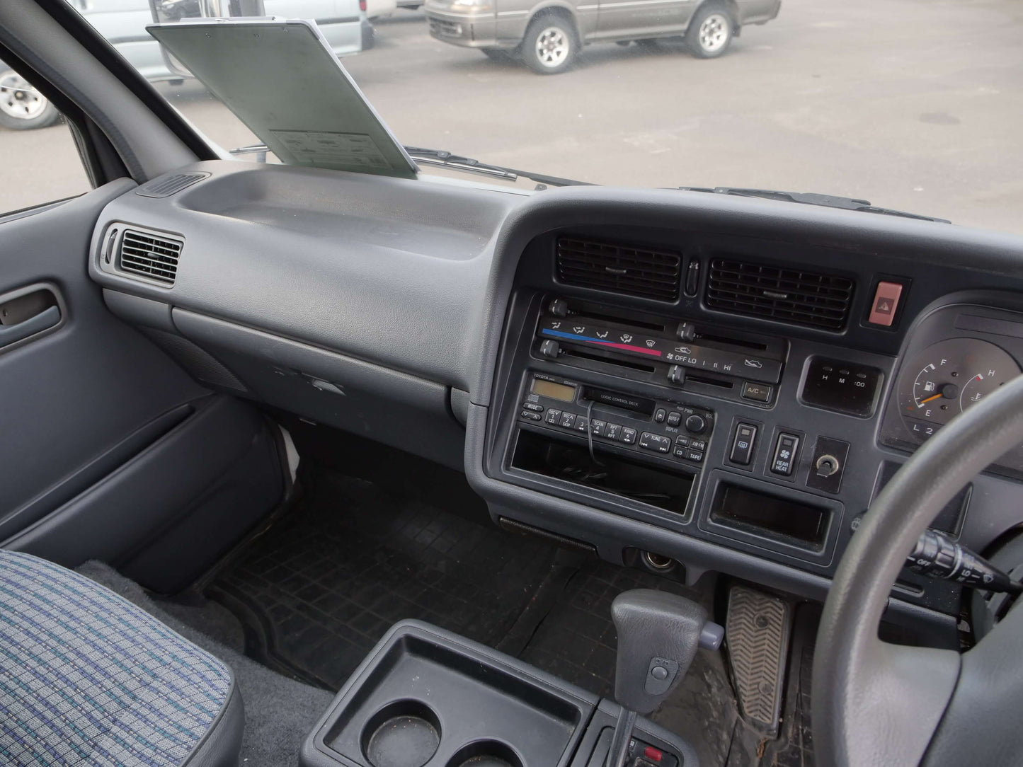 1996 TOYOTA HIACE SUPER GL 4WD VAN