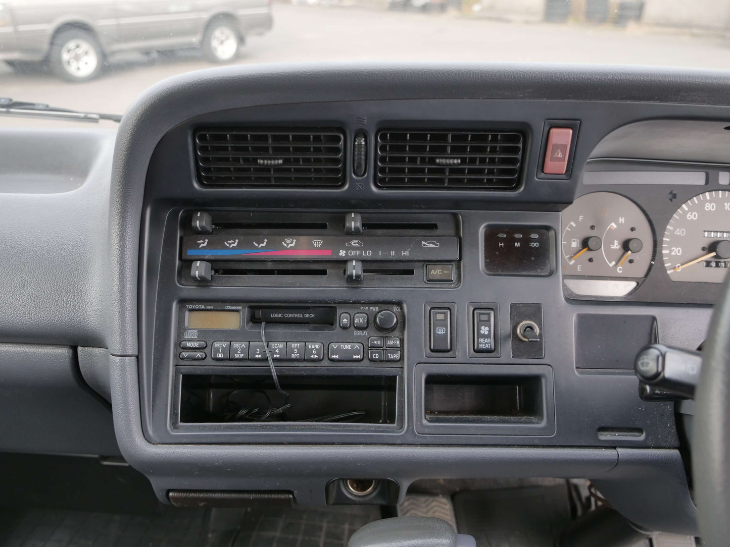 1996 TOYOTA HIACE SUPER GL 4WD VAN