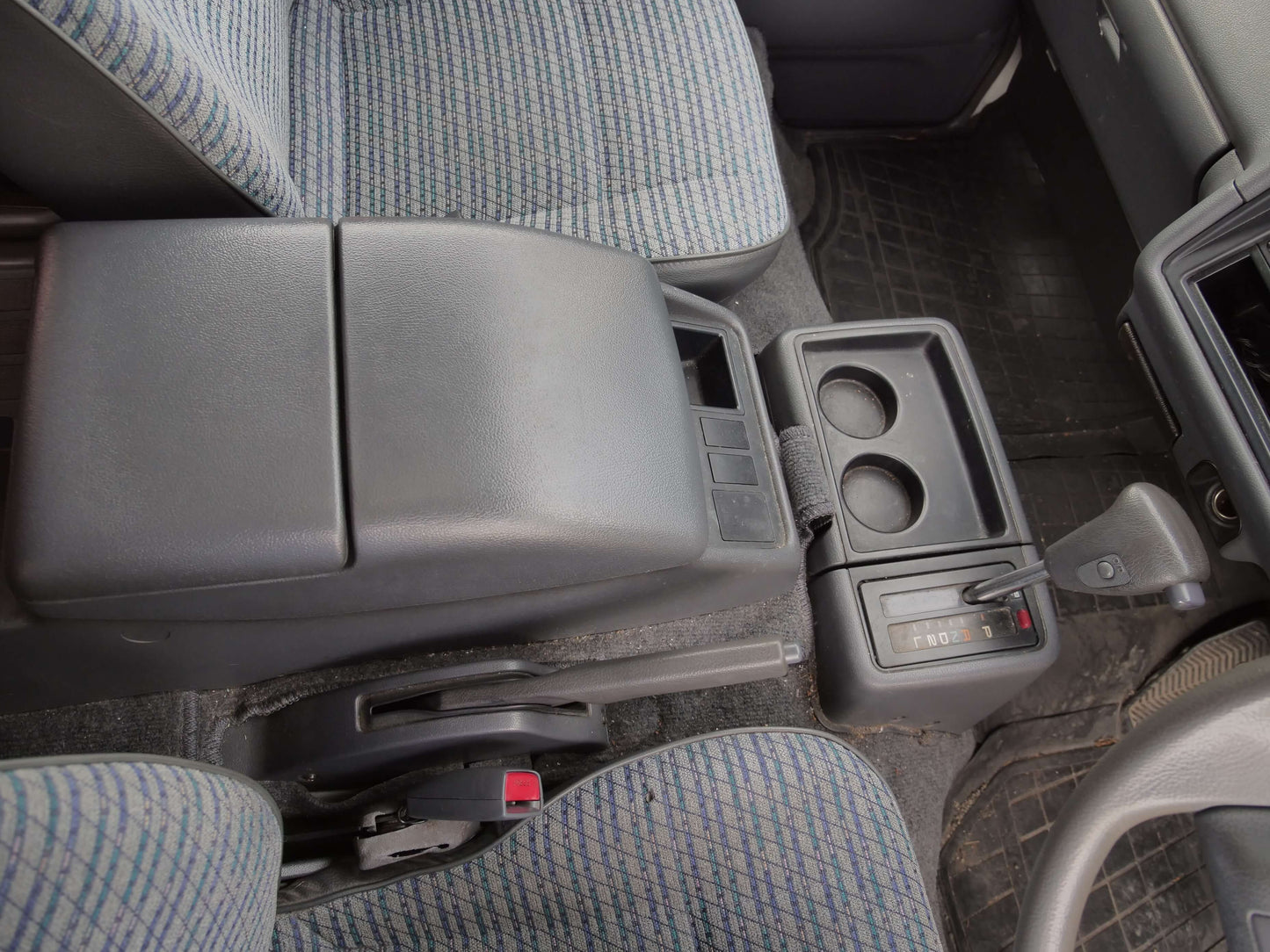 1996 TOYOTA HIACE SUPER GL 4WD VAN