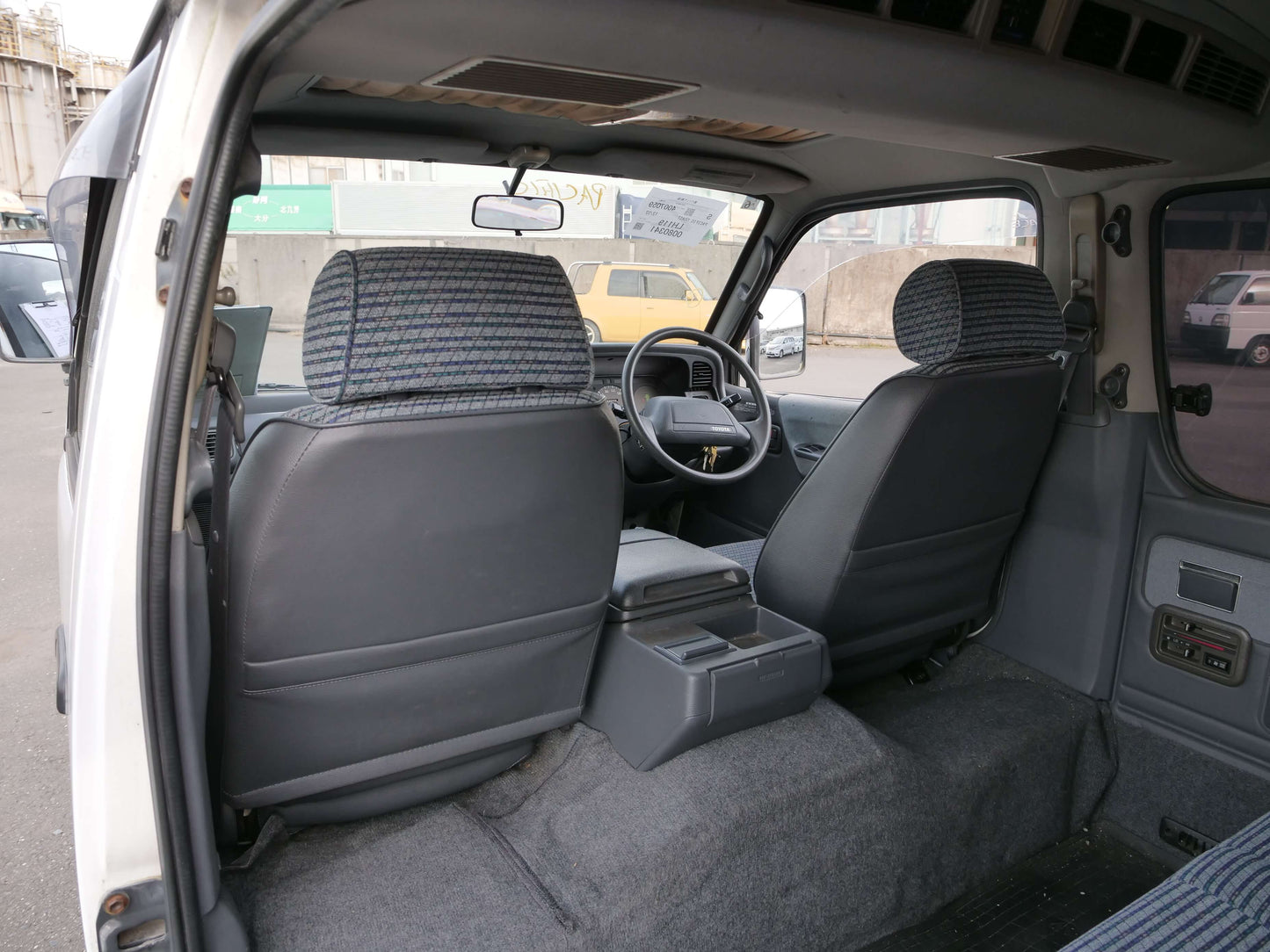 1996 TOYOTA HIACE SUPER GL 4WD VAN