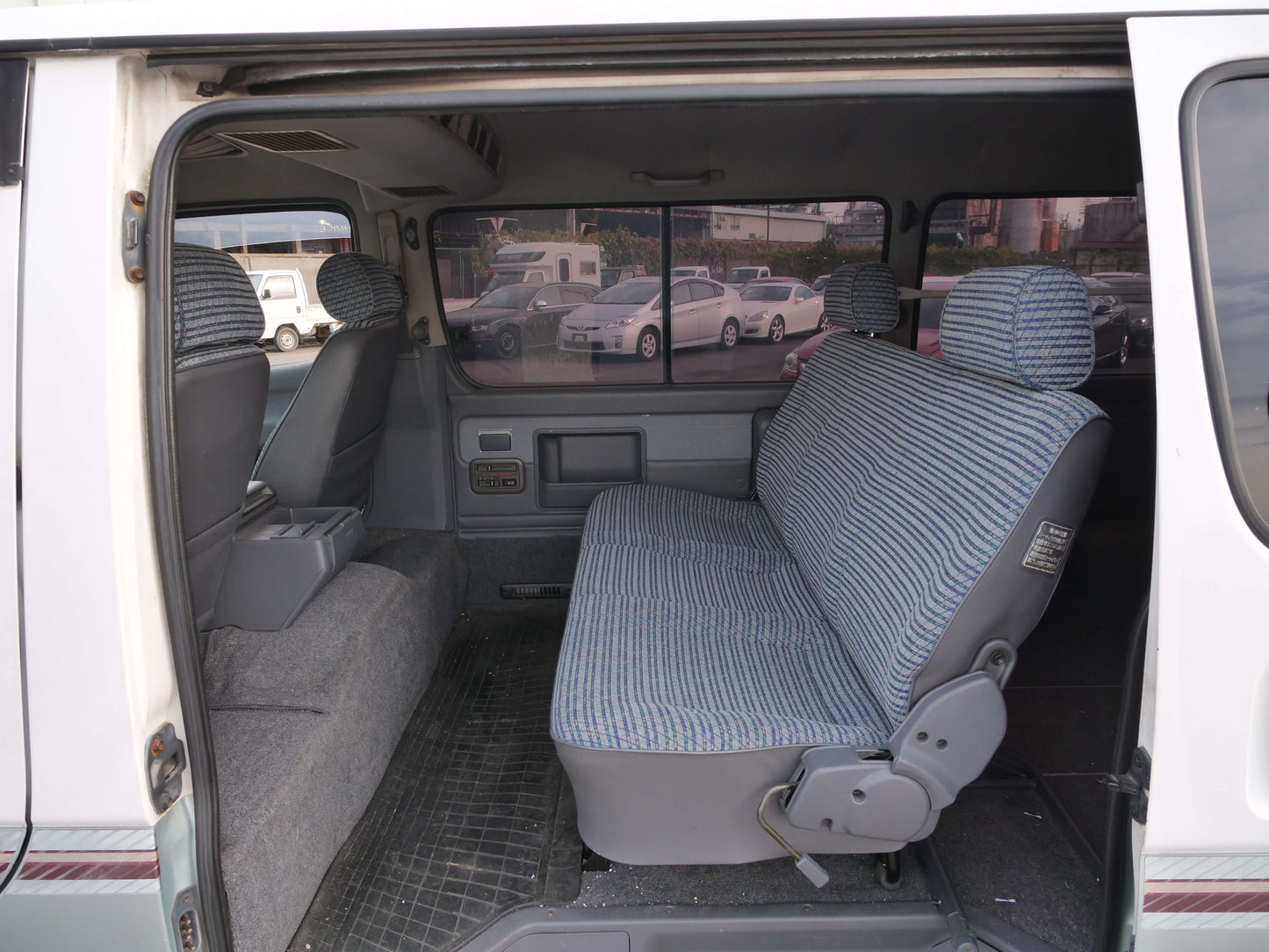 1996 TOYOTA HIACE SUPER GL 4WD VAN