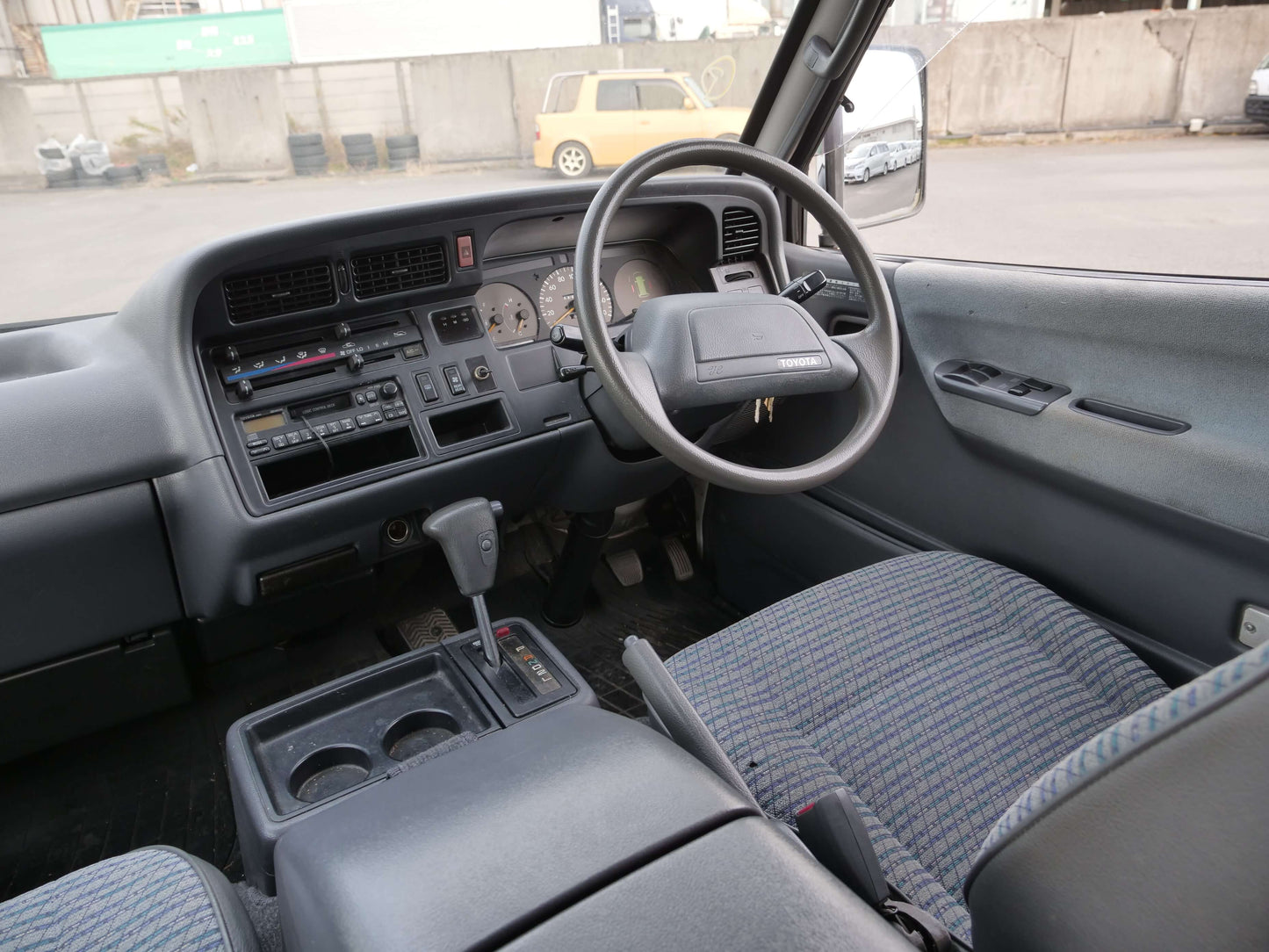 1996 TOYOTA HIACE SUPER GL 4WD VAN