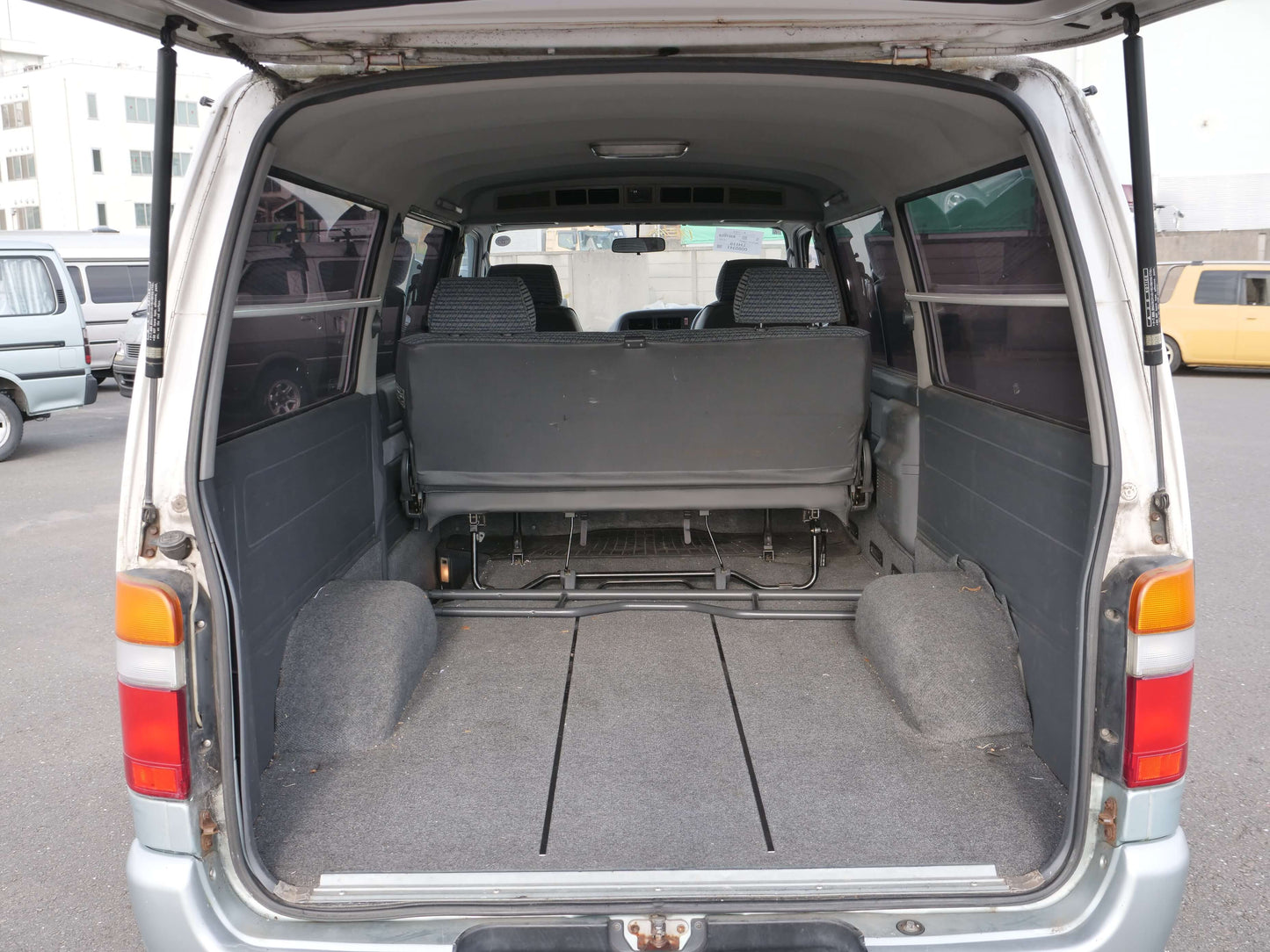 1996 TOYOTA HIACE SUPER GL 4WD VAN