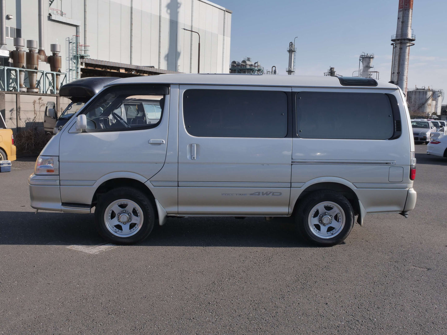 2000 TOYOTA HIACE SUPER CUSTOM 4WD VAN
