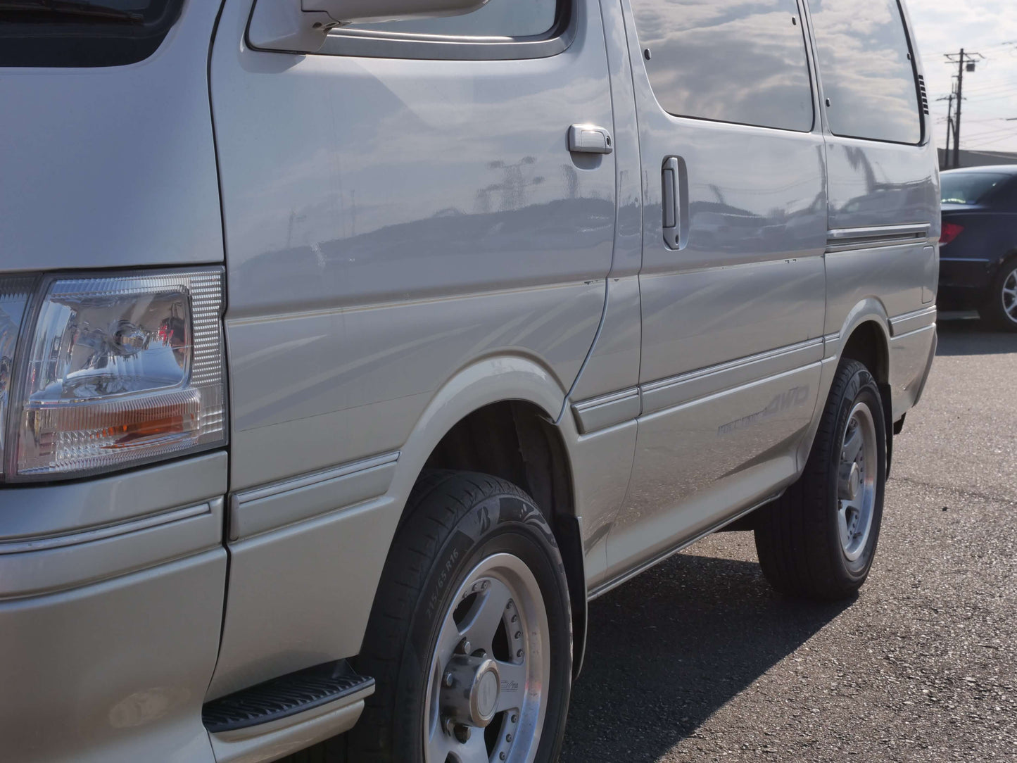 2000 TOYOTA HIACE SUPER CUSTOM 4WD VAN