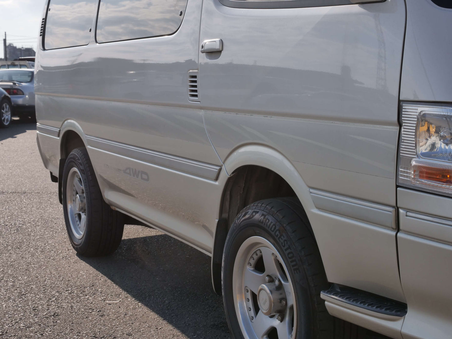 2000 TOYOTA HIACE SUPER CUSTOM 4WD VAN