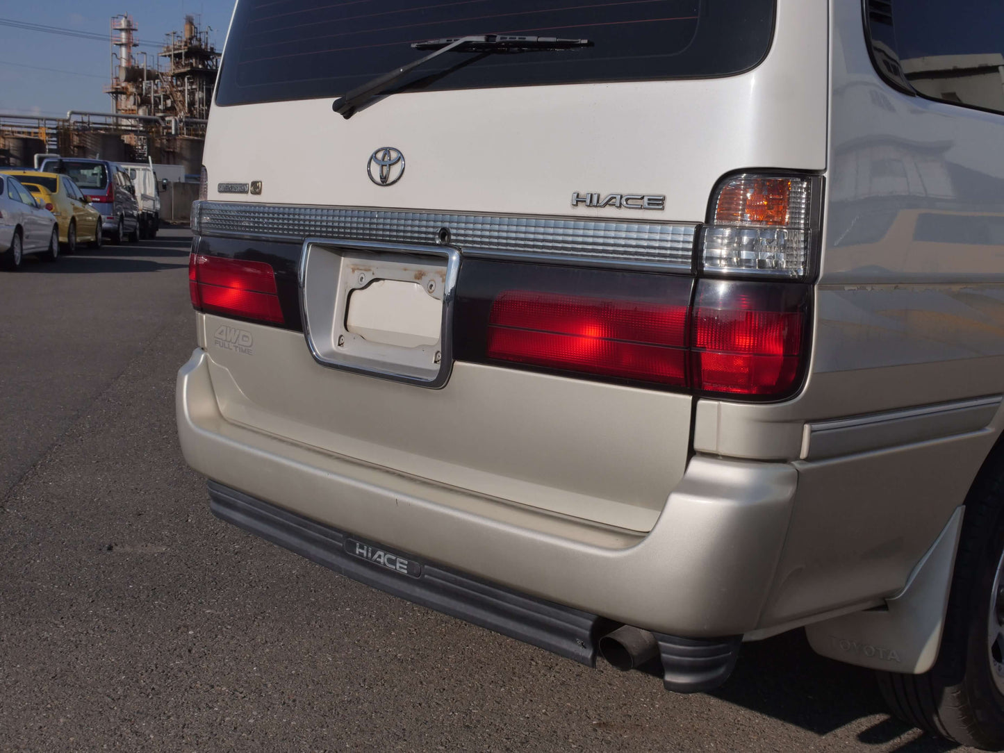 2000 TOYOTA HIACE SUPER CUSTOM 4WD VAN