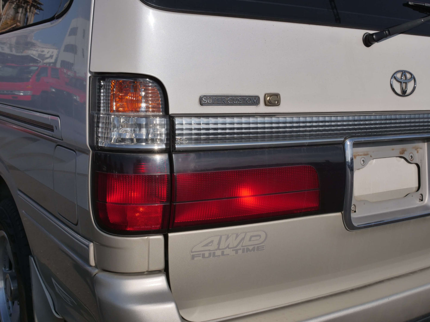 2000 TOYOTA HIACE SUPER CUSTOM 4WD VAN