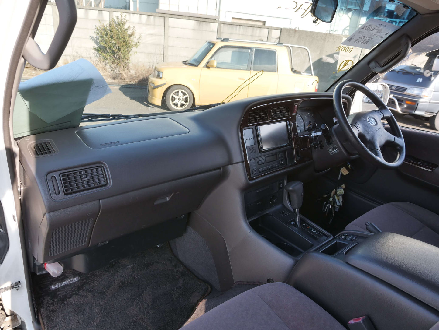 2000 TOYOTA HIACE SUPER CUSTOM 4WD VAN