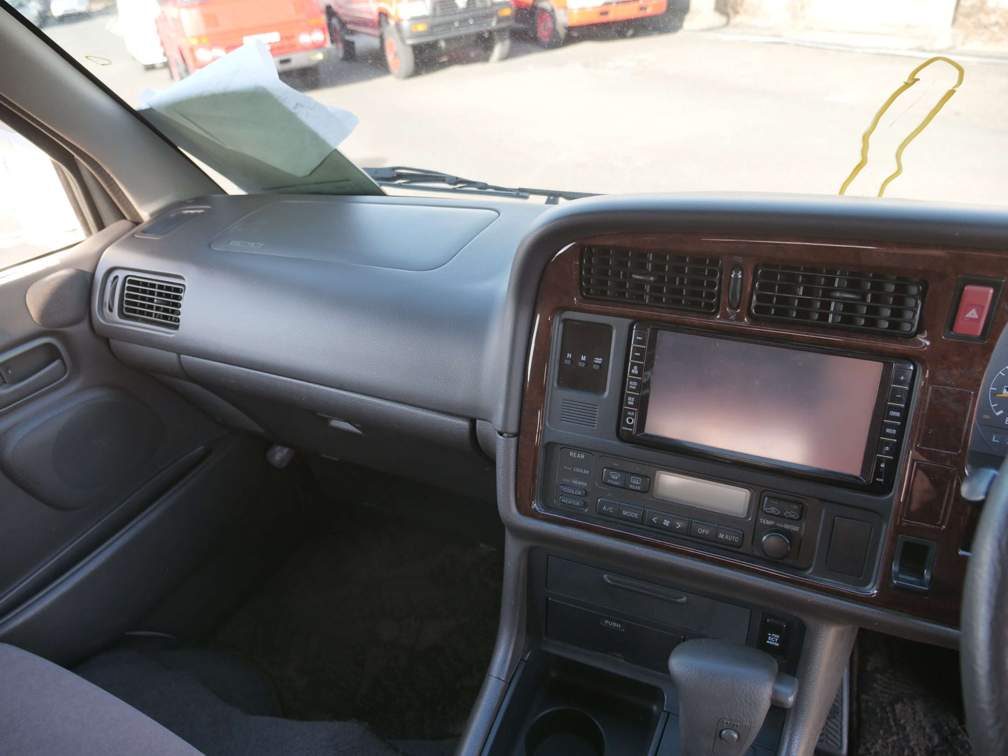 2000 TOYOTA HIACE SUPER CUSTOM 4WD VAN