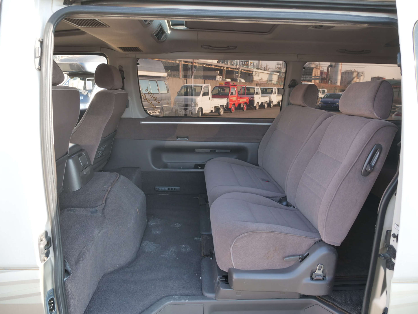 2000 TOYOTA HIACE SUPER CUSTOM 4WD VAN